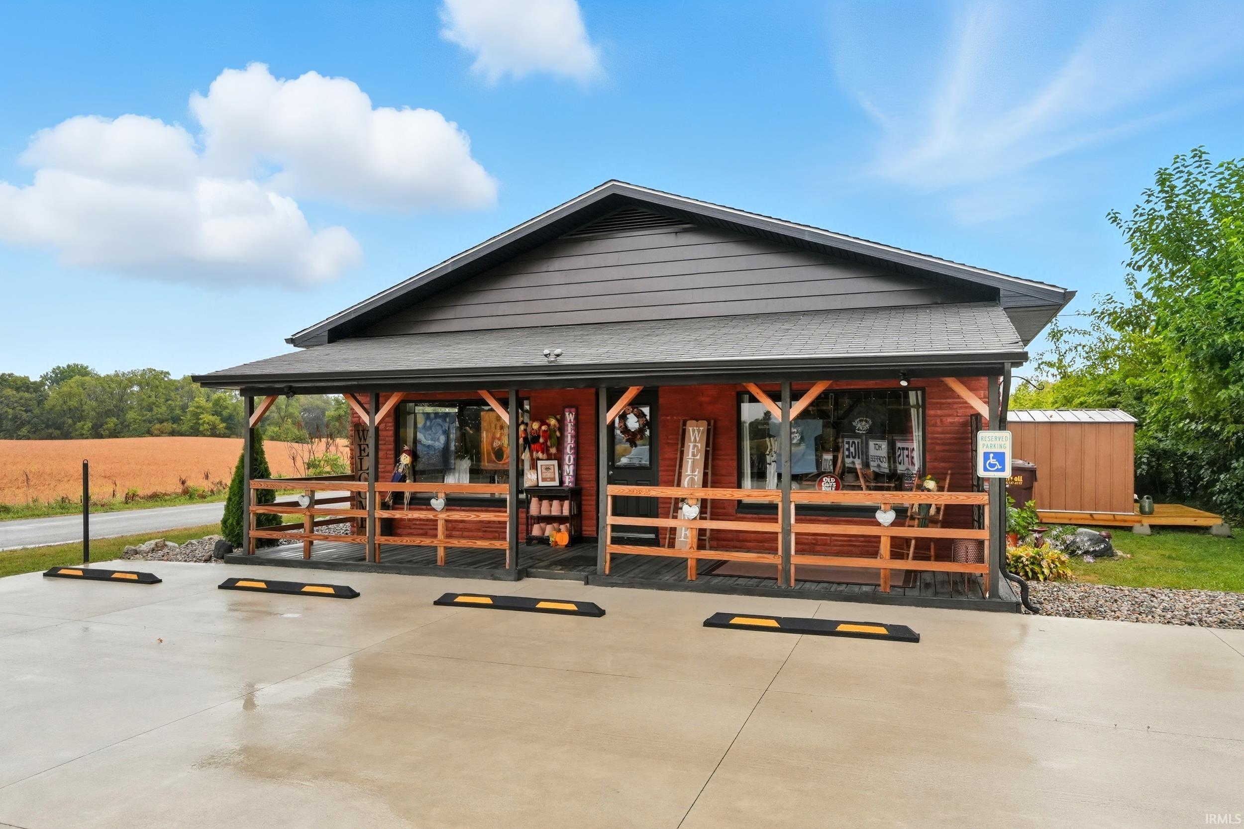 Photo 2 of 8040 E 500 S Road