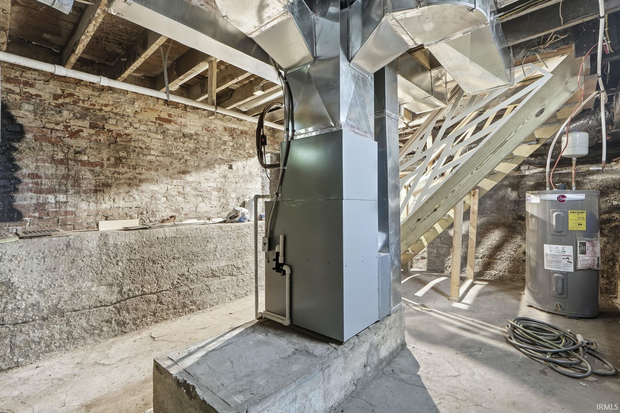 Photo 24 of 824 Lavina Street