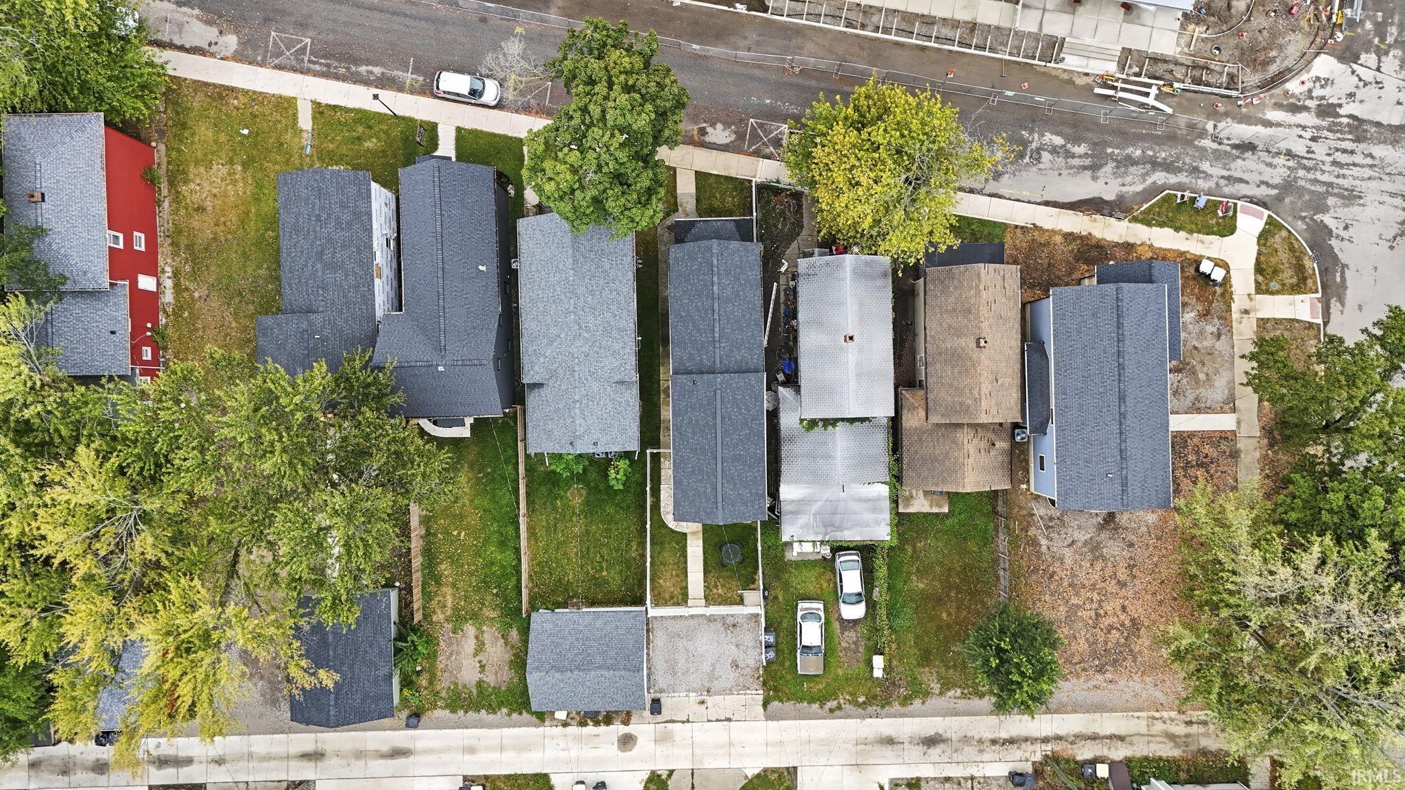 Photo 29 of 824 Lavina Street