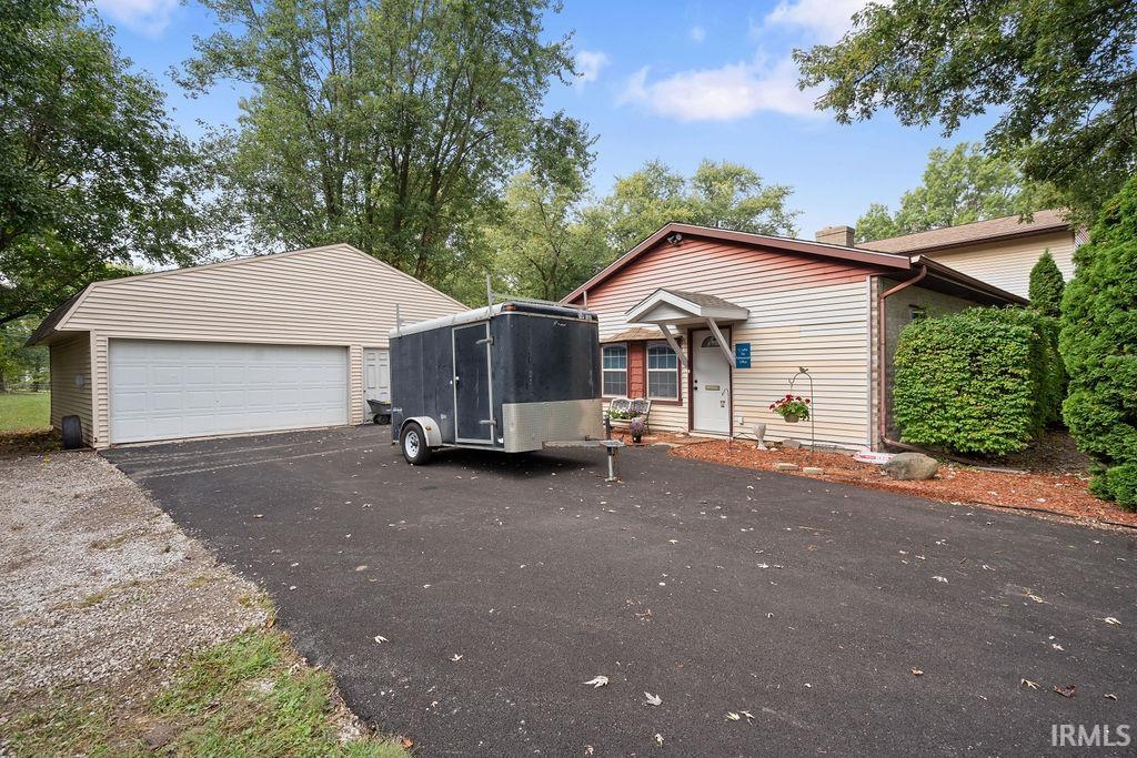 Homes for sale in Kokomo, IN | 2505 Elaine Ct, Kokomo, IN 46902 | MLS# 202538722