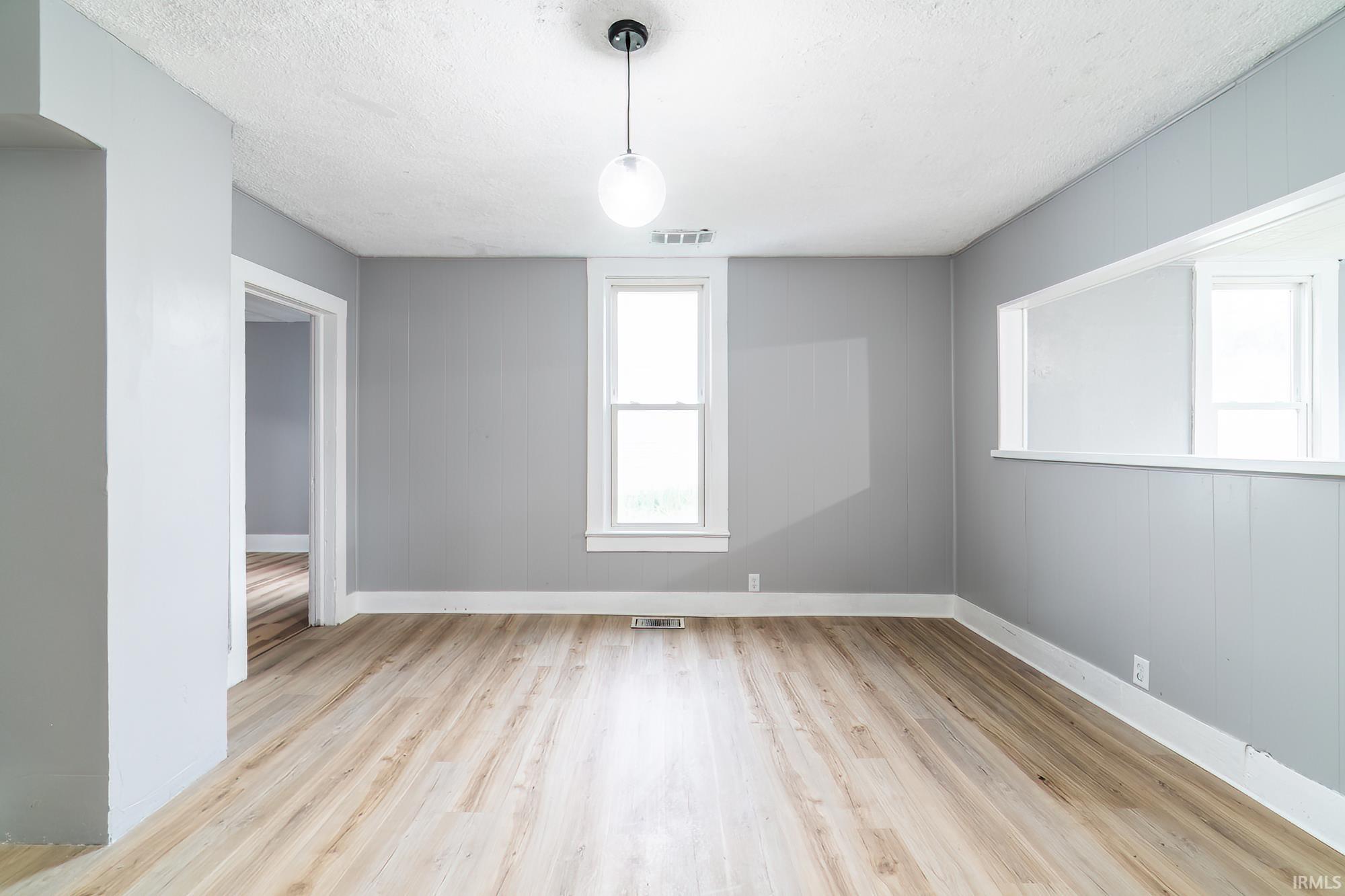 Photo 8 of 1901 Kocher Street