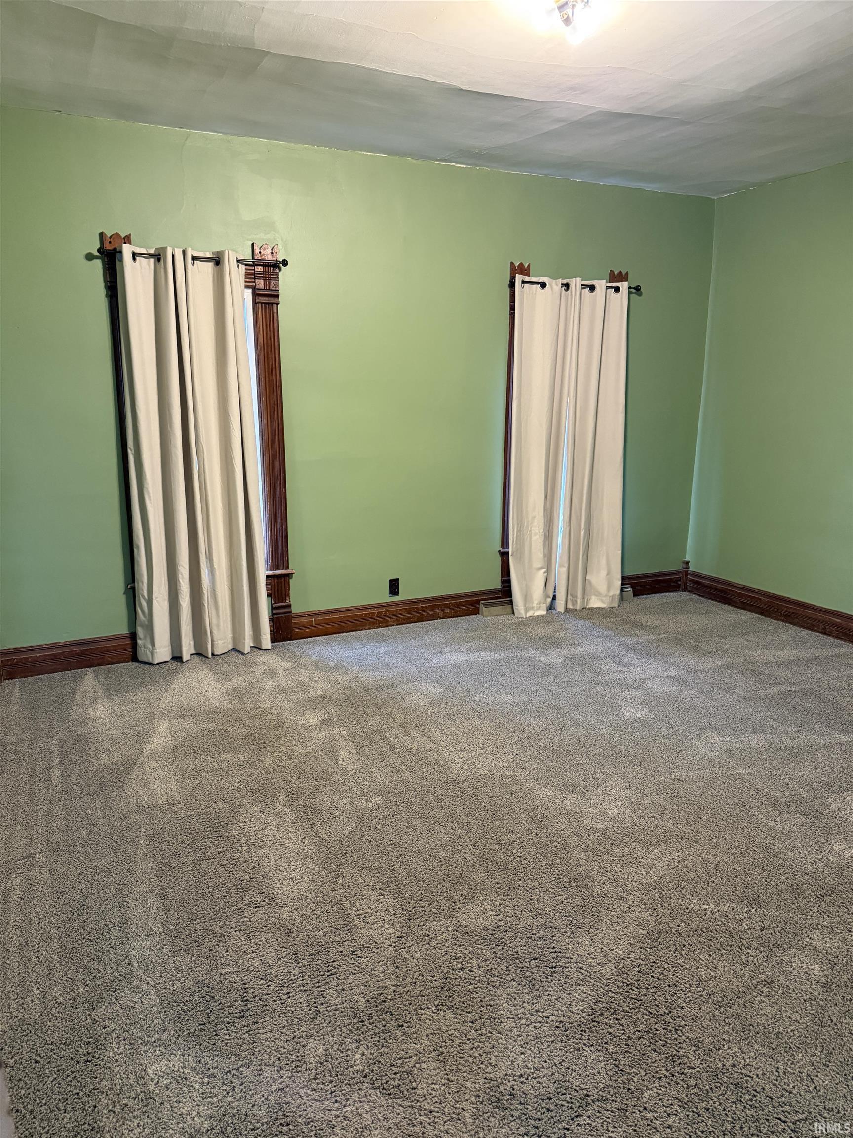 Photo 6 of 609 Welty Street