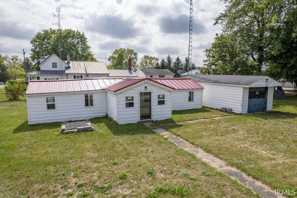 Homes for sale in Hartford City, IN | 1010 W State Road 18, Hartford City, IN 47348 | MLS# 202538800
