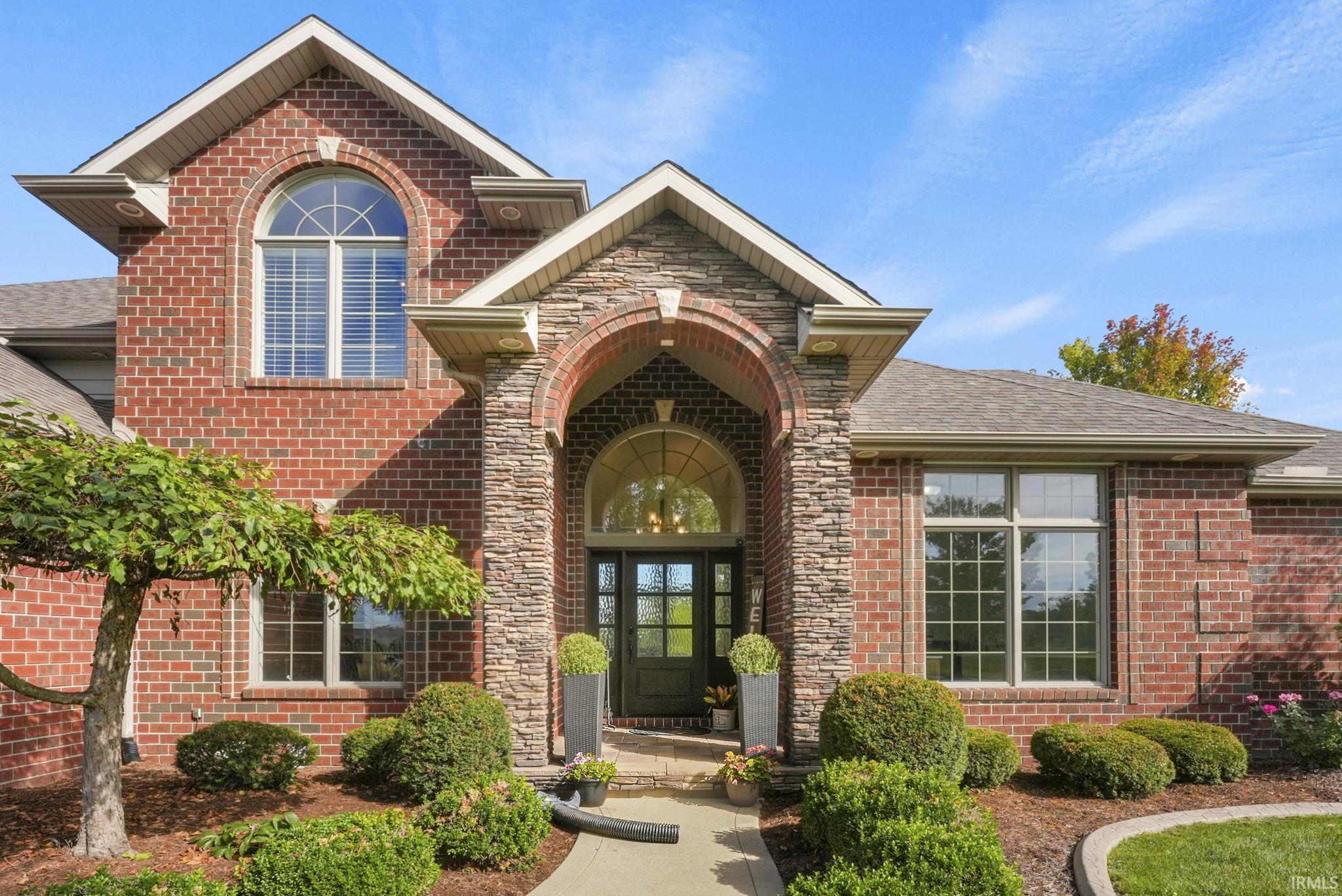 Homes for sale in Huntertown, IN | 219 E Twin Eagles Blvd, Huntertown, IN 46748 | MLS# 202538832