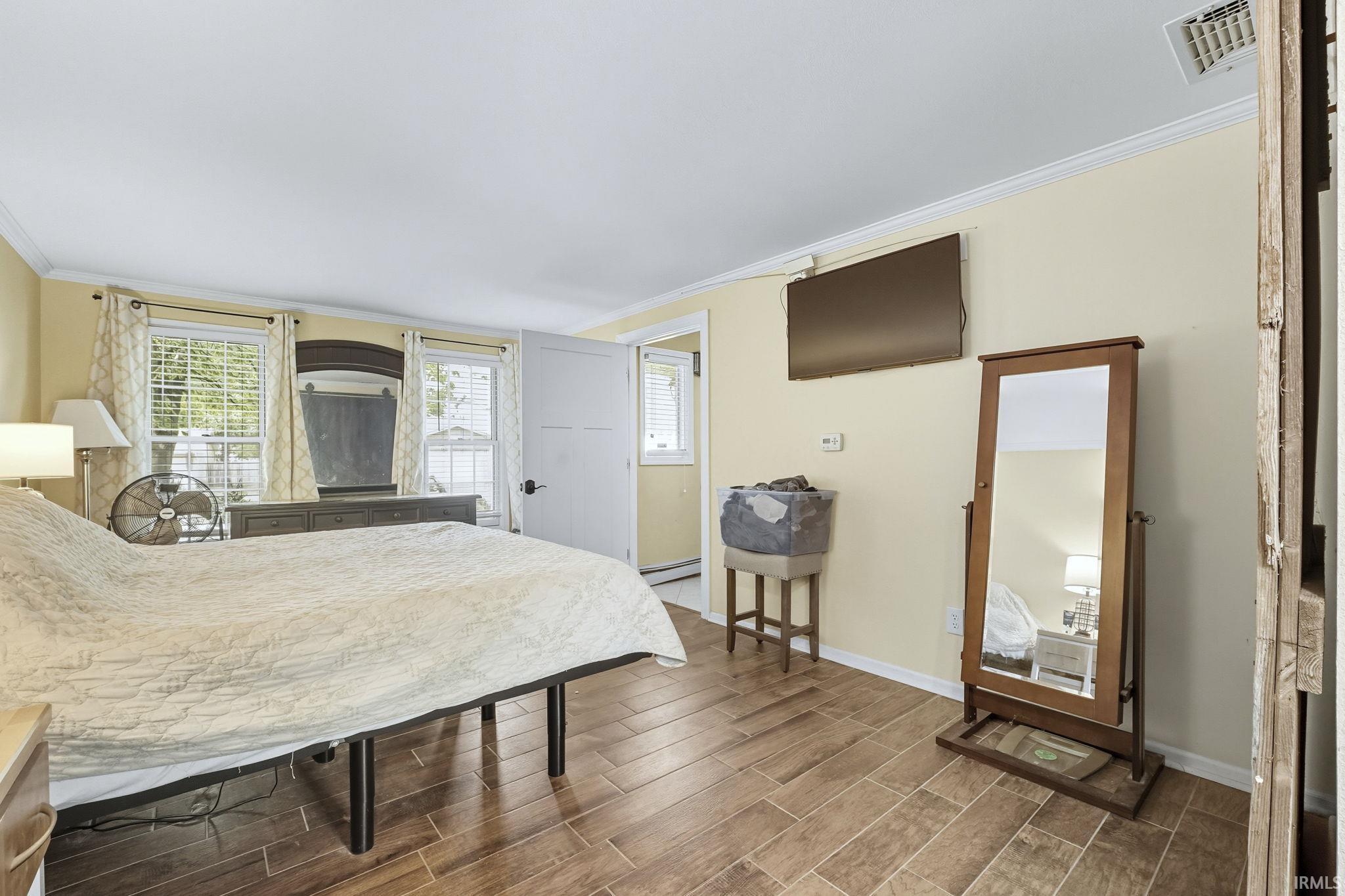 Photo 10 of 5914 Vance Avenue