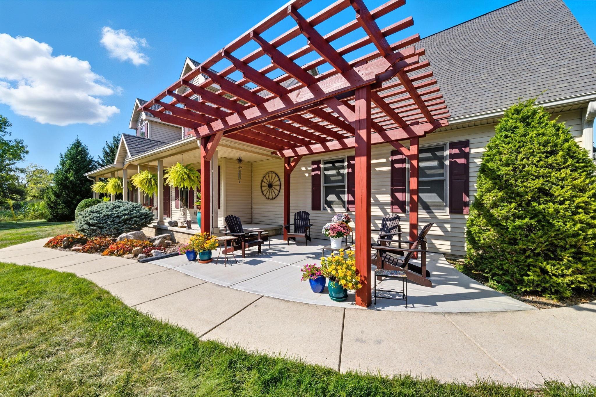 Homes for sale in Frankfort, IN | 5418 W Gas Line Rd, Frankfort, IN 46041 | MLS# 202538851