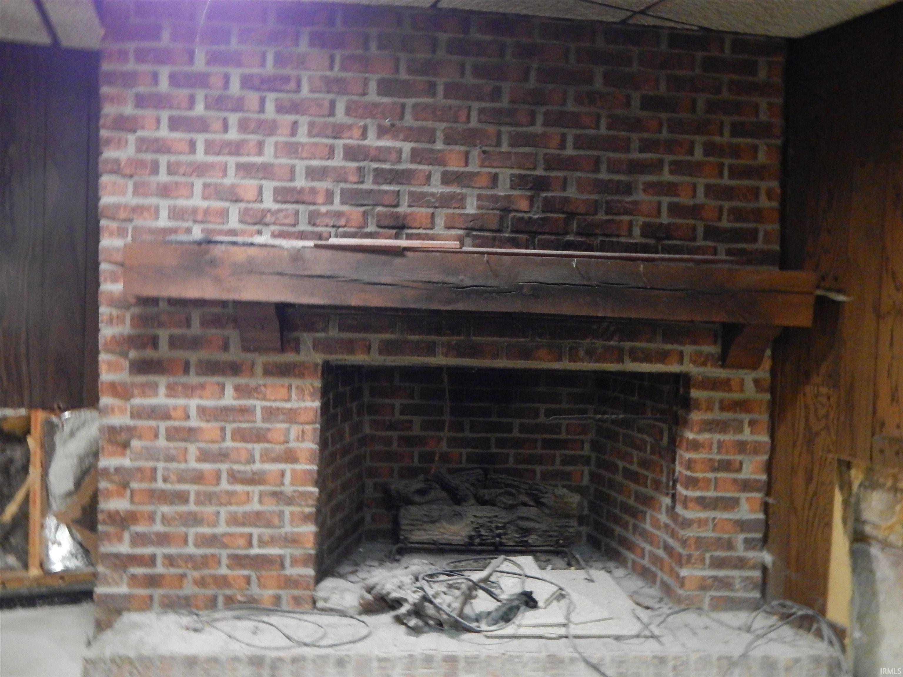 Homes for sale in Bedford, IN | 2028 Washington Ave, Bedford, IN 47421 | MLS# 202538877