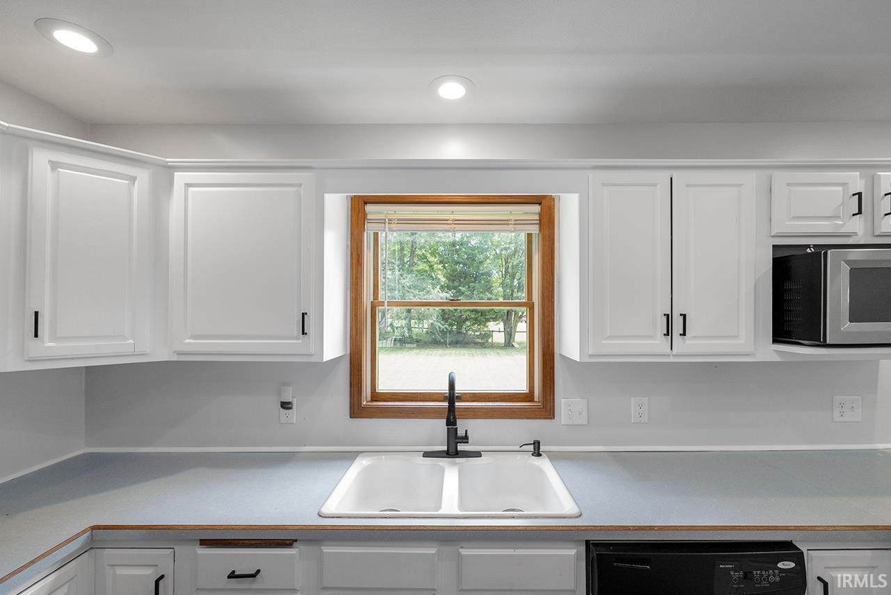 Photo 20 of 59796 Garver Avenue