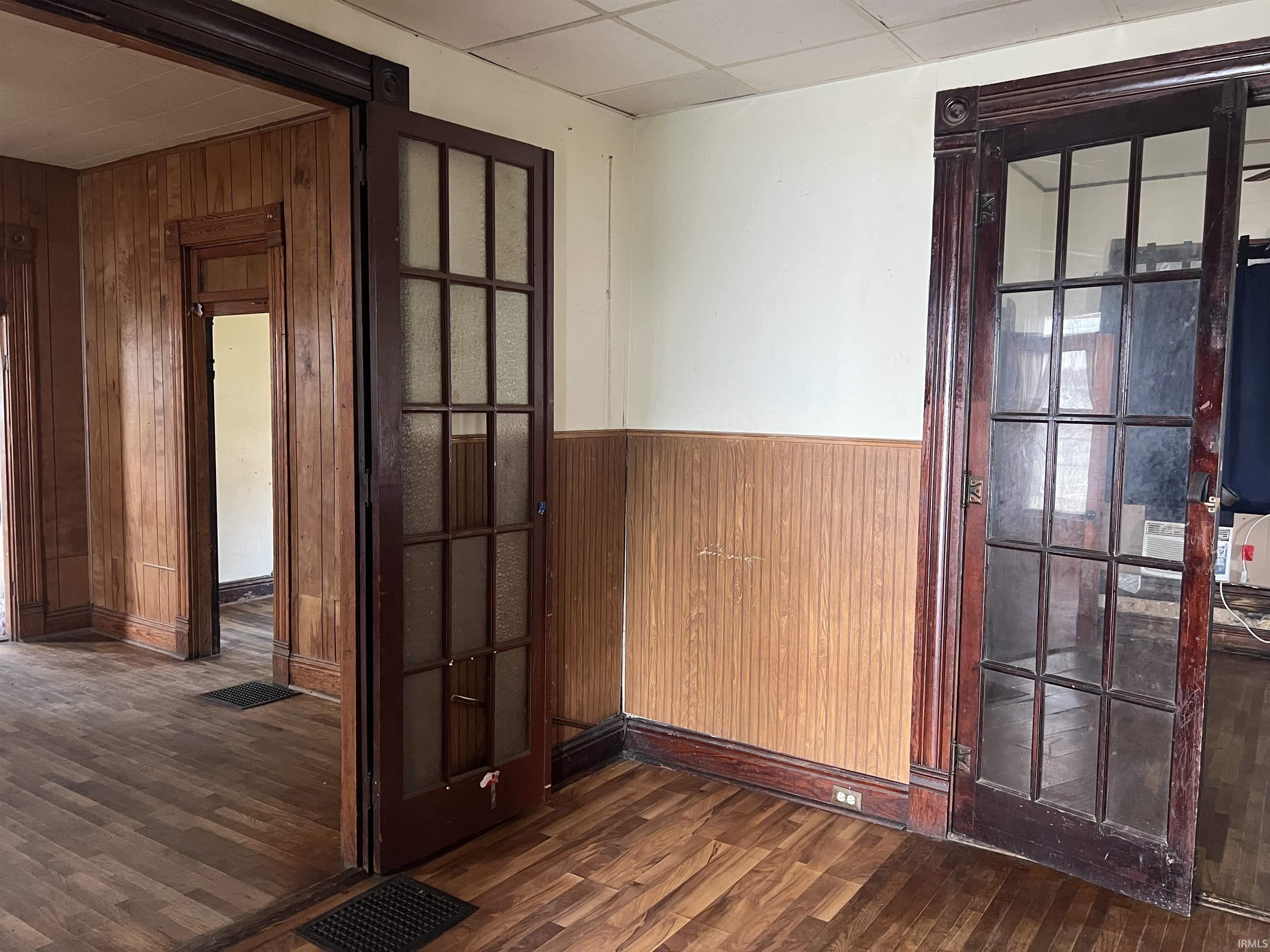 Homes for sale in Muncie, IN | 925 W Powers St, Muncie, IN 47303 | MLS# 202538958