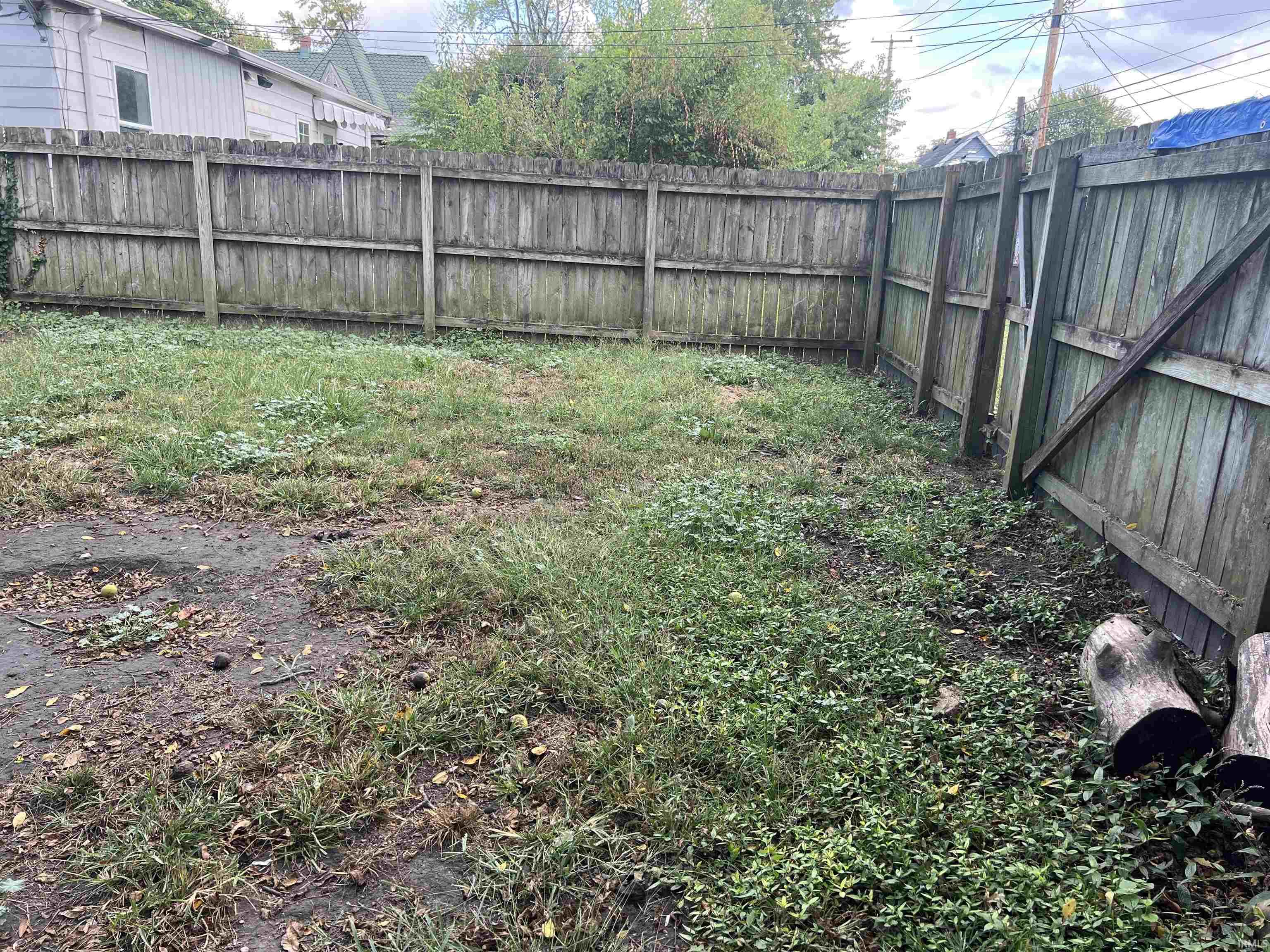 Homes for sale in Muncie, IN | 925 W Powers St, Muncie, IN 47303 | MLS# 202538958