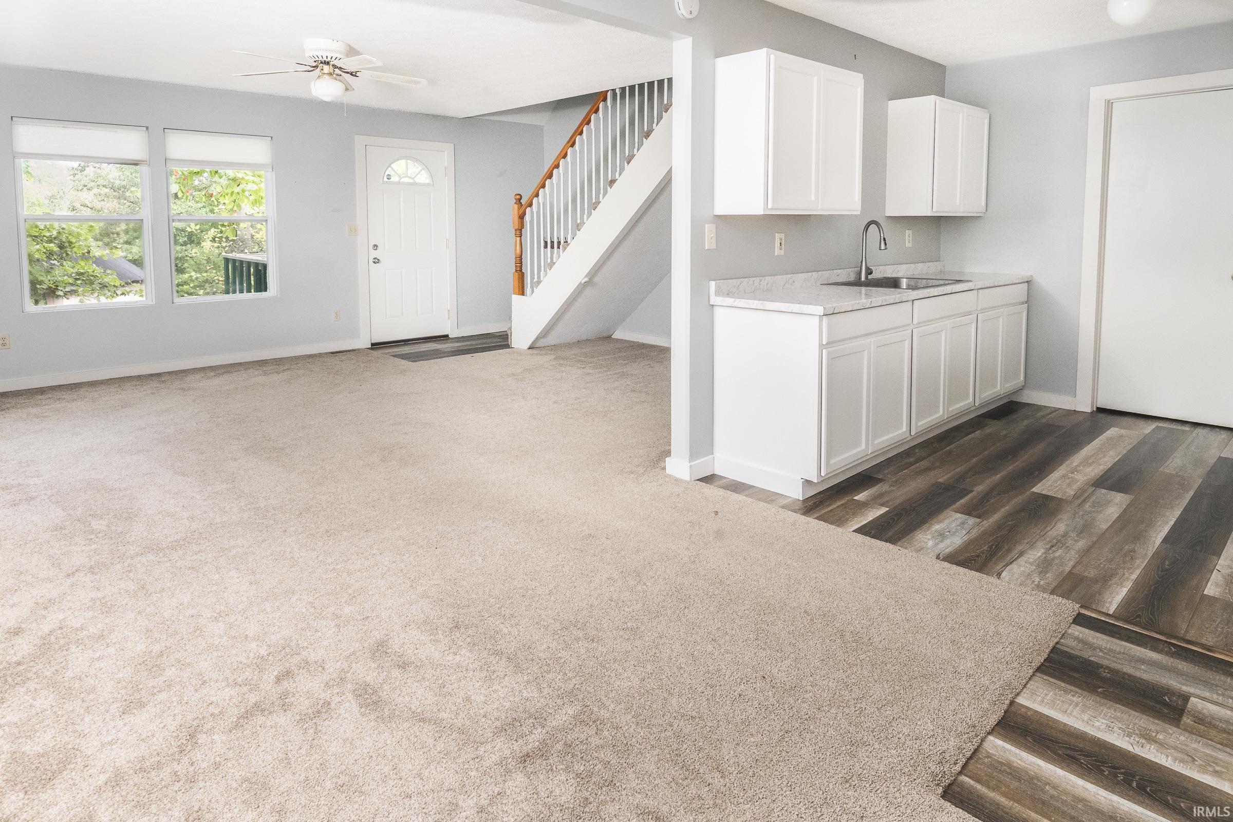 Homes for sale in Bloomfield, IN | 10030 E Dobson Rd, Bloomfield, IN 47424 | MLS# 202538984