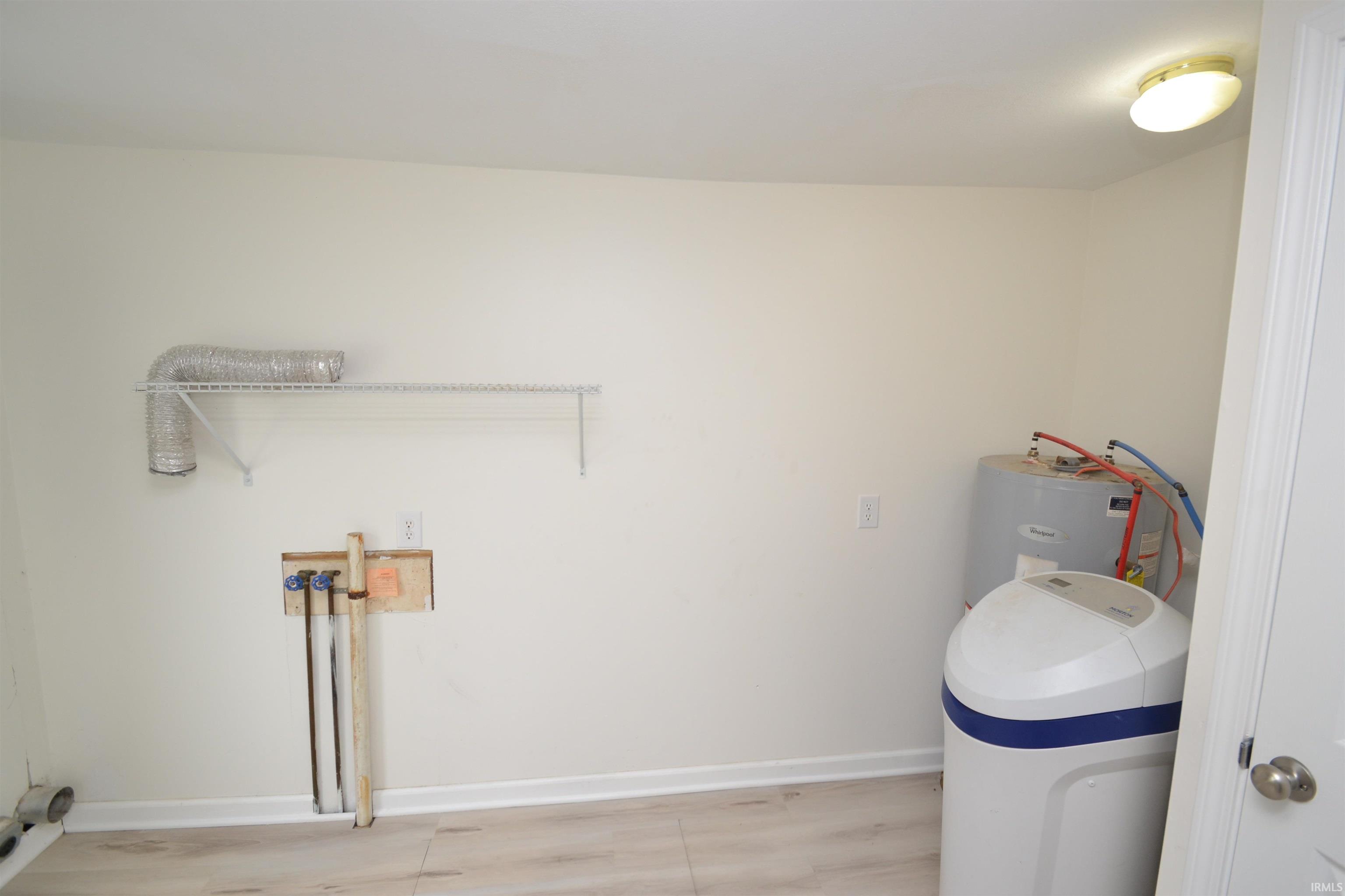 Homes for sale in Elwood, IN | 7786 E State Road 28 Road, Elwood, IN 46036 | MLS# 202538996