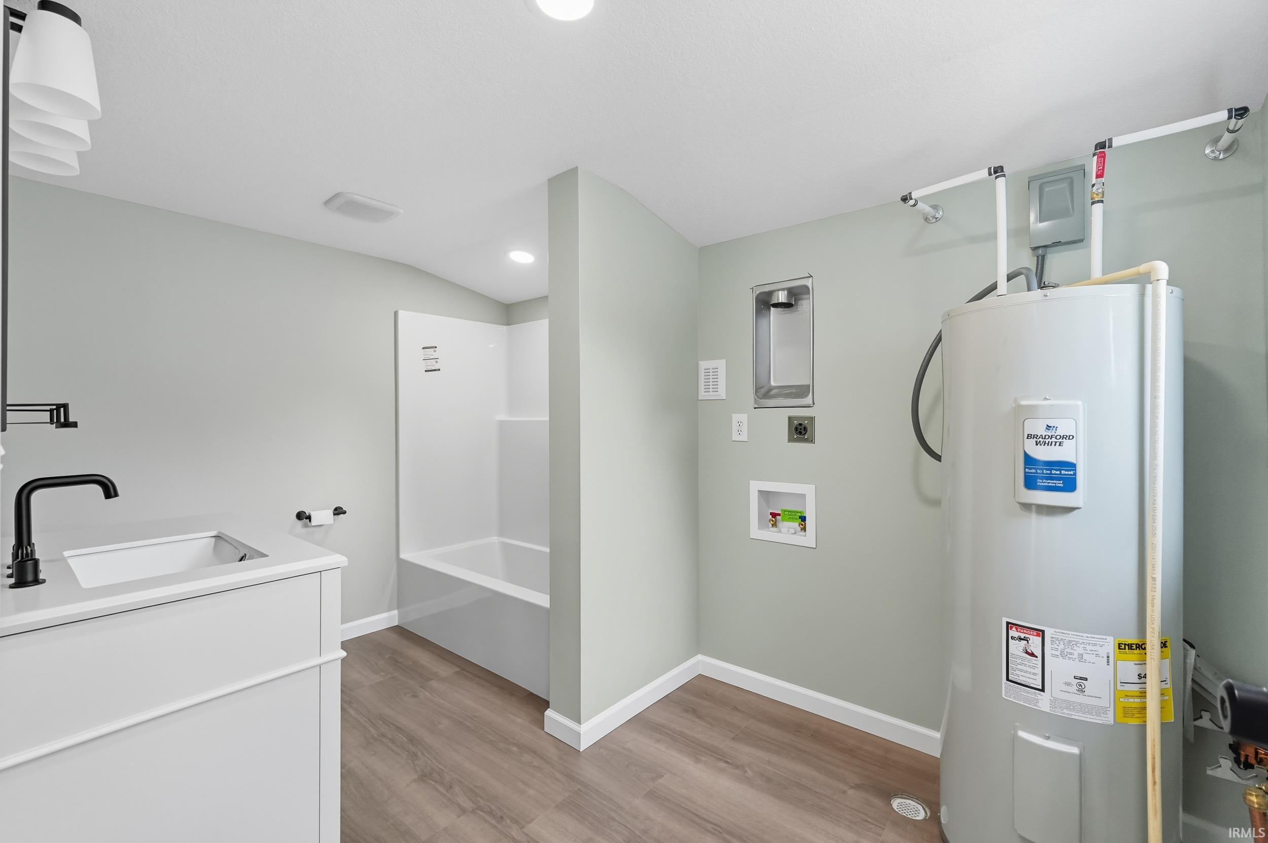 Photo 16 of 1702 Sinclair Street