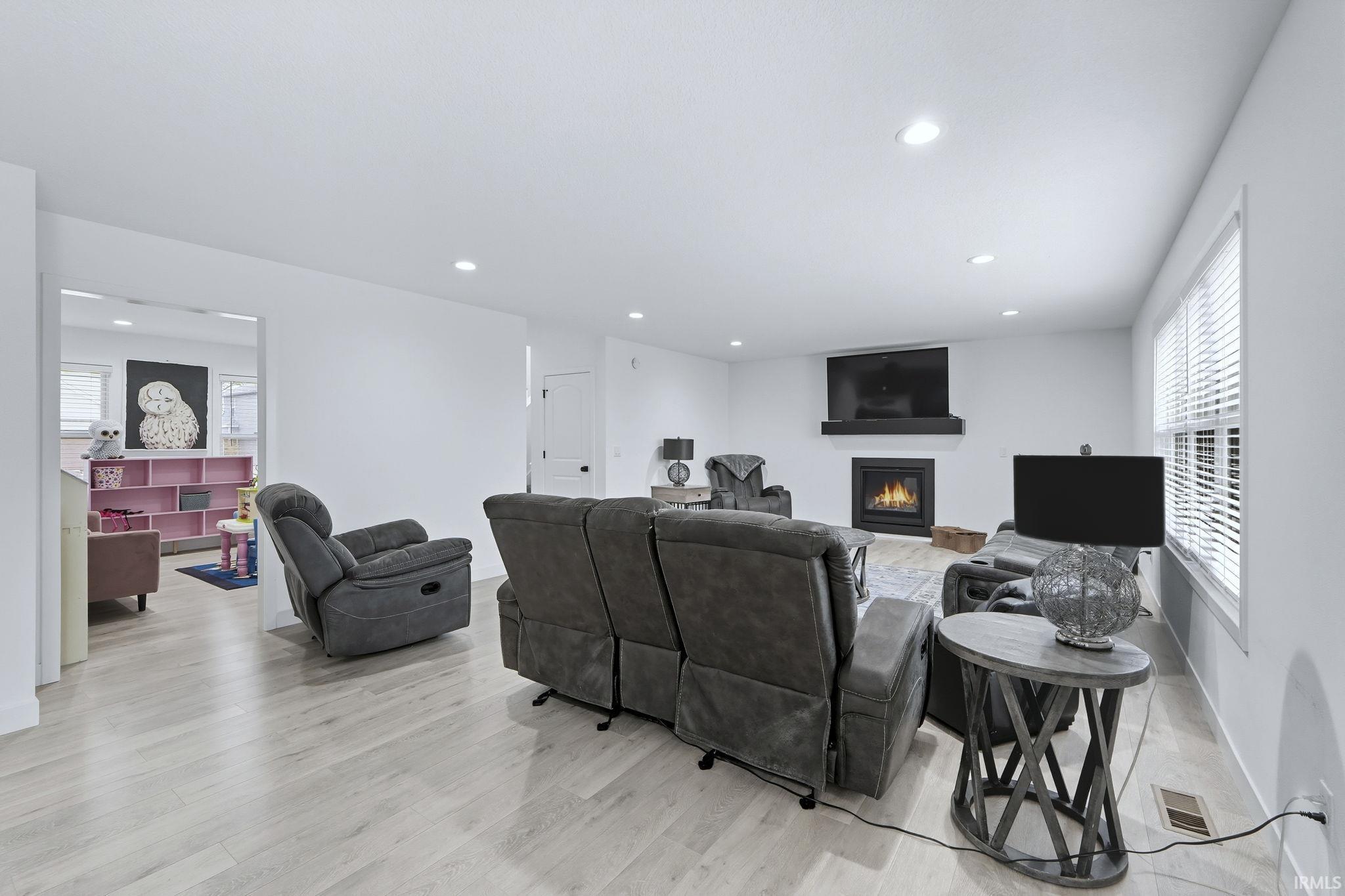 Homes for sale in Huntertown, IN | 17269 Sonic Ct, Huntertown, IN 46748 | MLS# 202539019