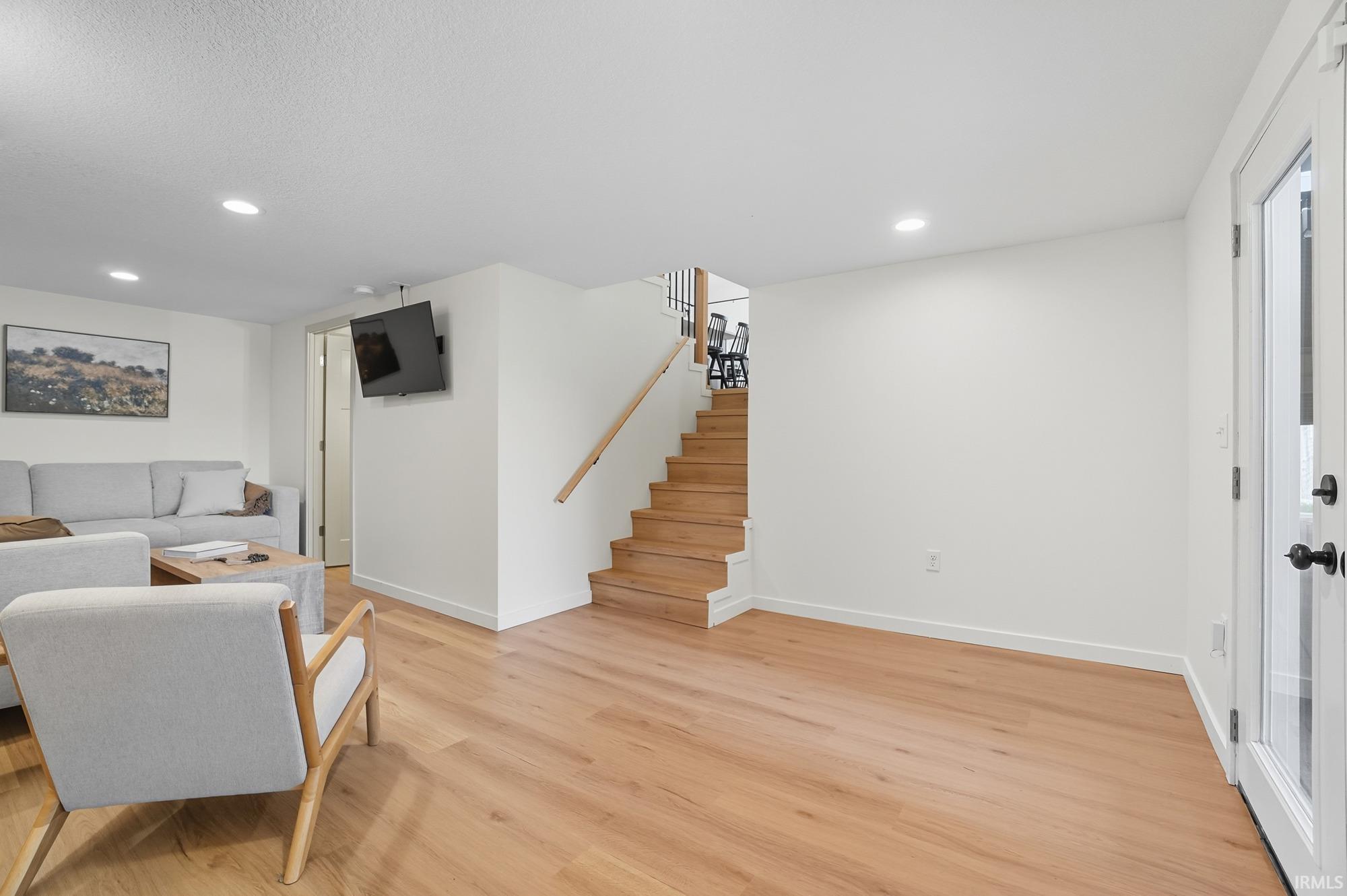 Photo 20 of 417 S Sunset Shore