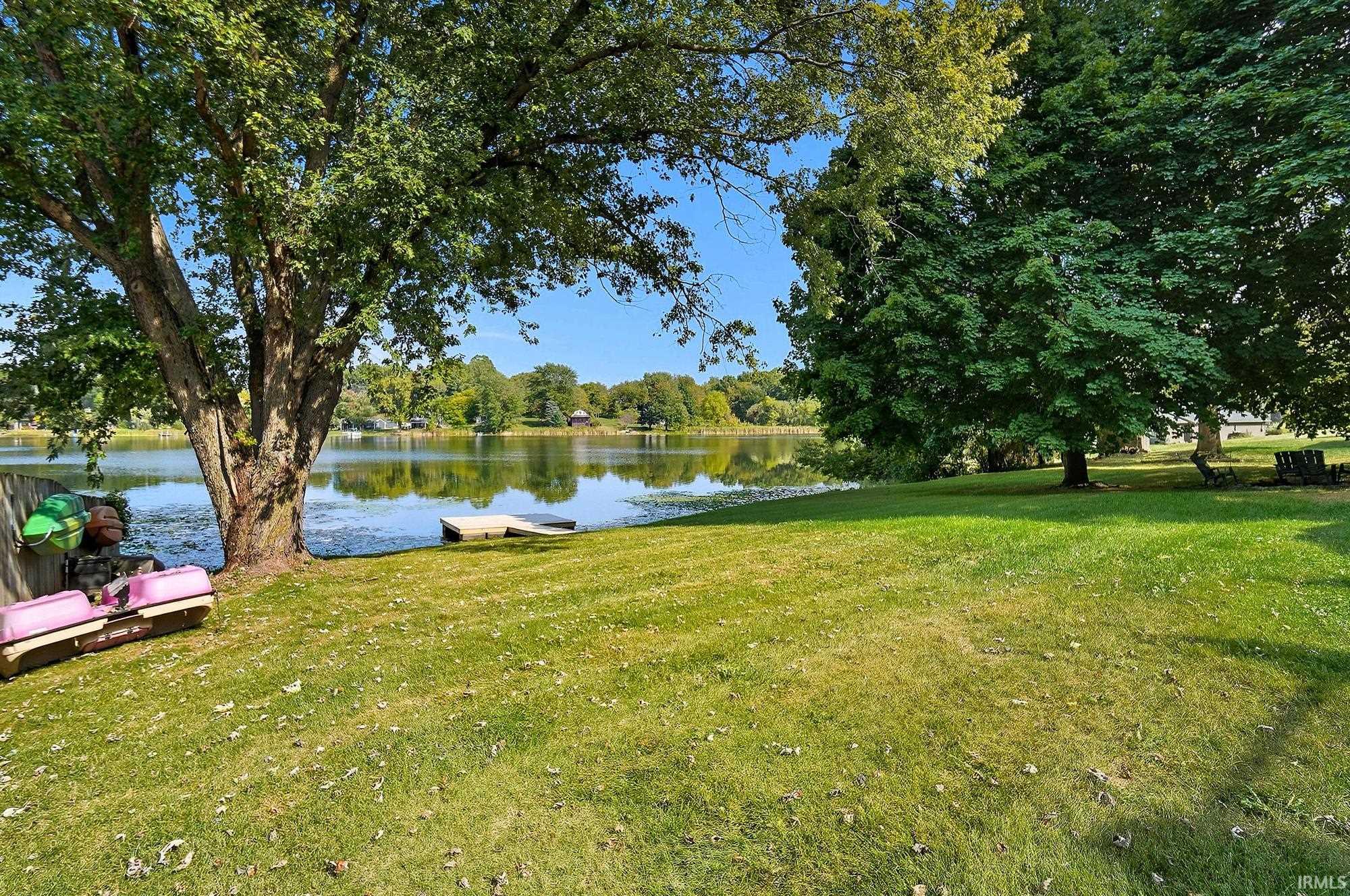 Photo 30 of 417 S Sunset Shore