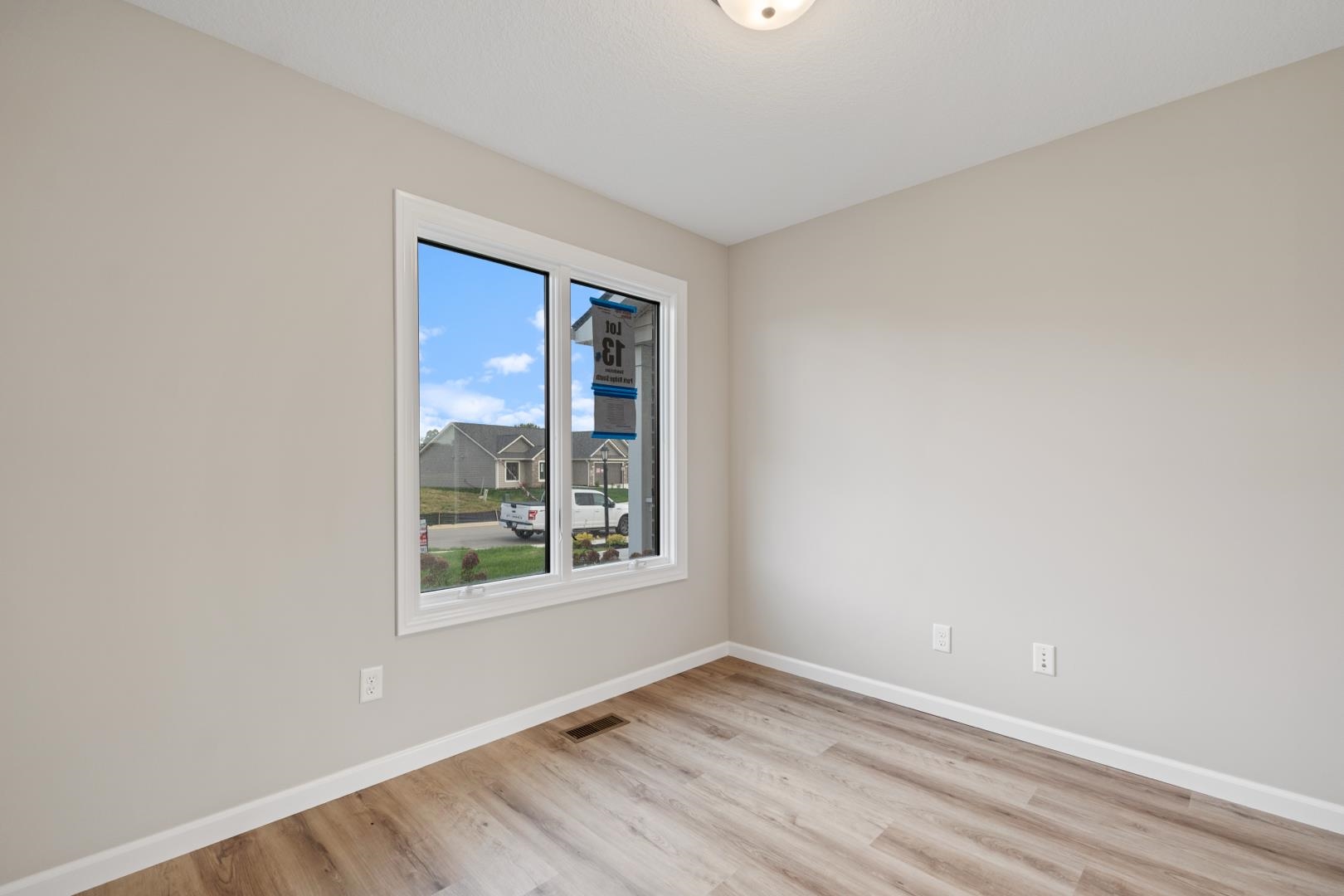 Photo 24 of 130 Longrifle Road