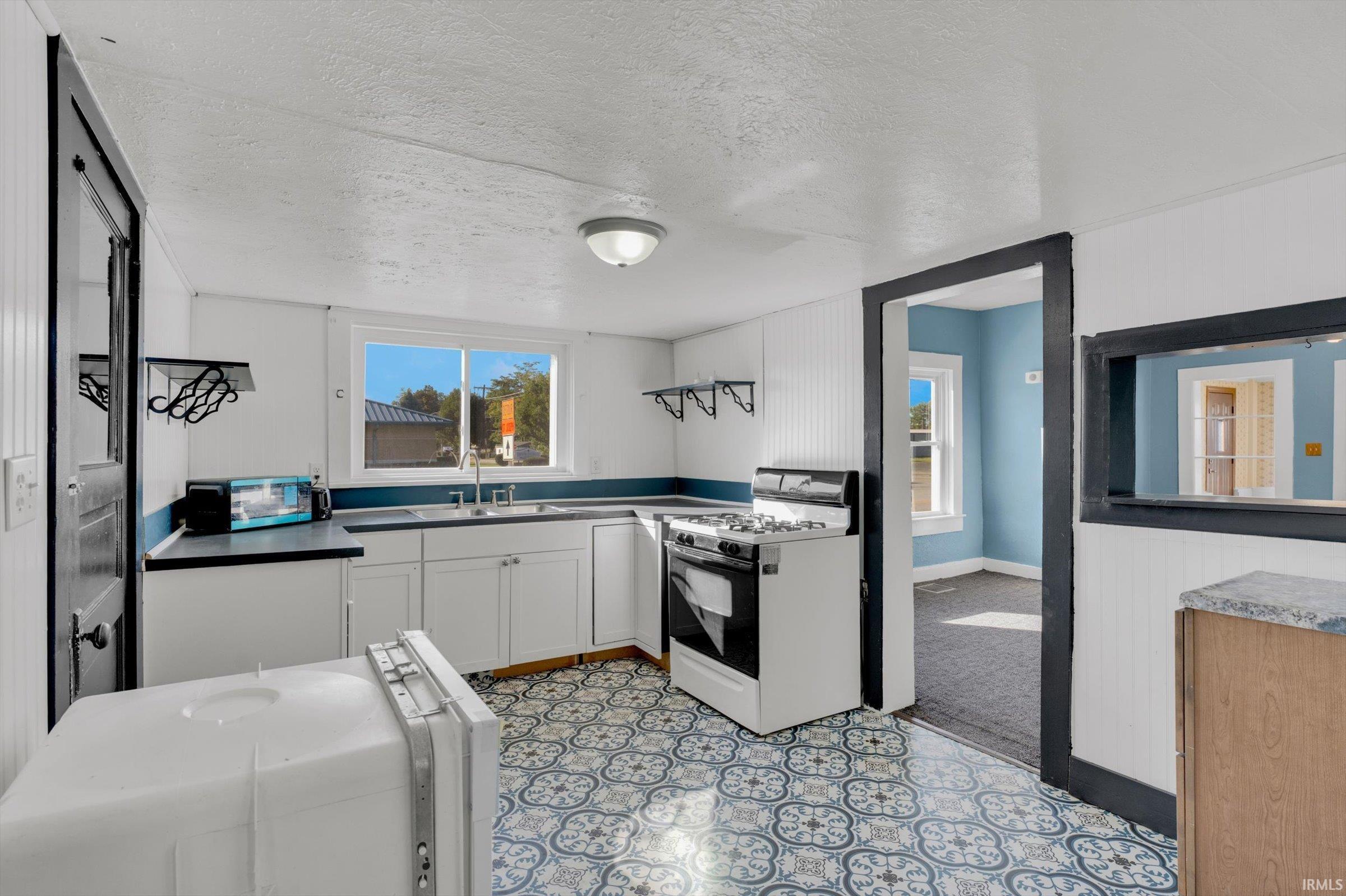 Homes for sale in Bristol, IN | 501 E Elkhart St, Bristol, IN 46507 | MLS# 202539133