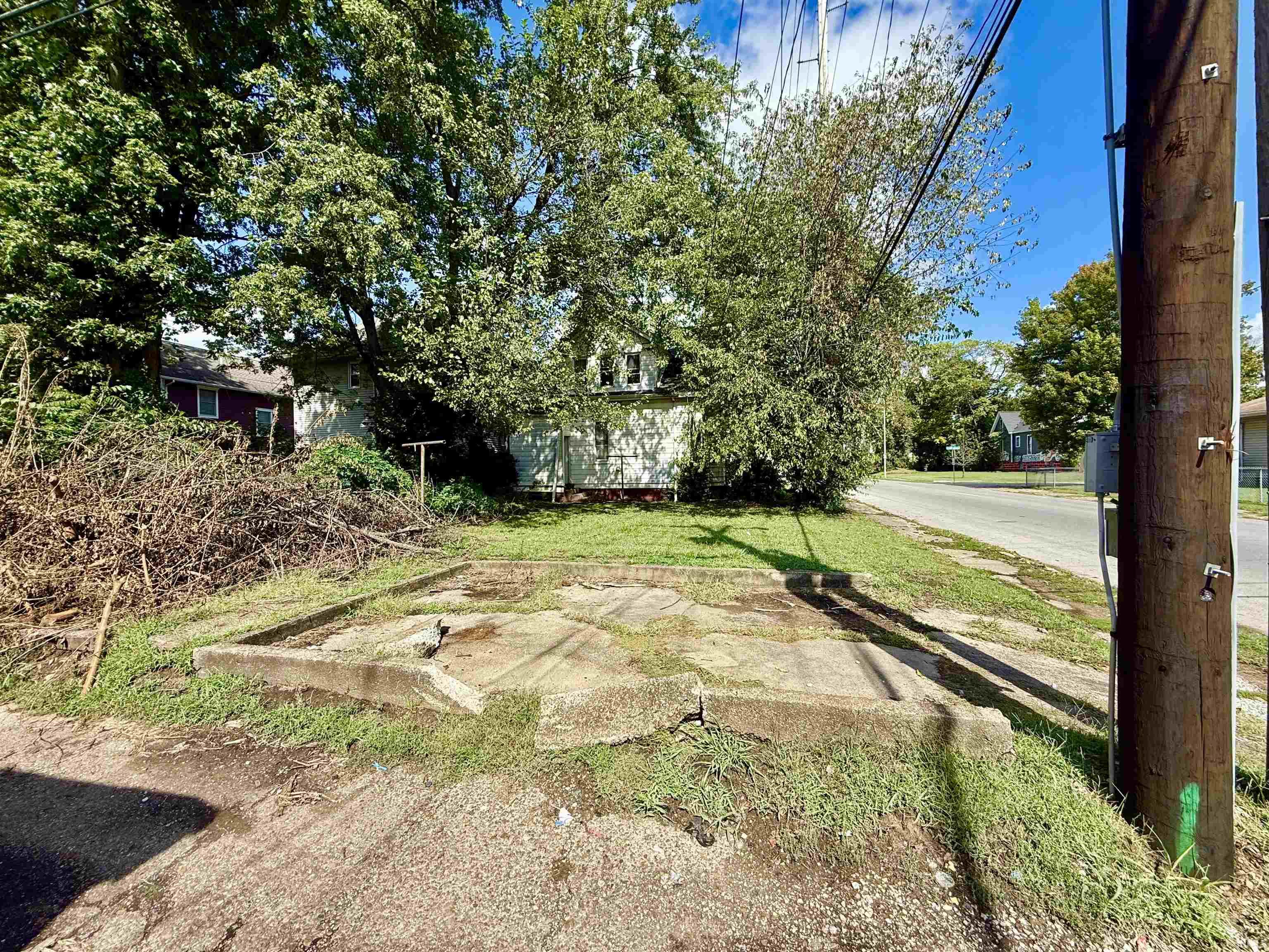 Homes for sale in Evansville, IN | 523 Jefferson Ave, Evansville, IN 47713 | MLS# 202539149