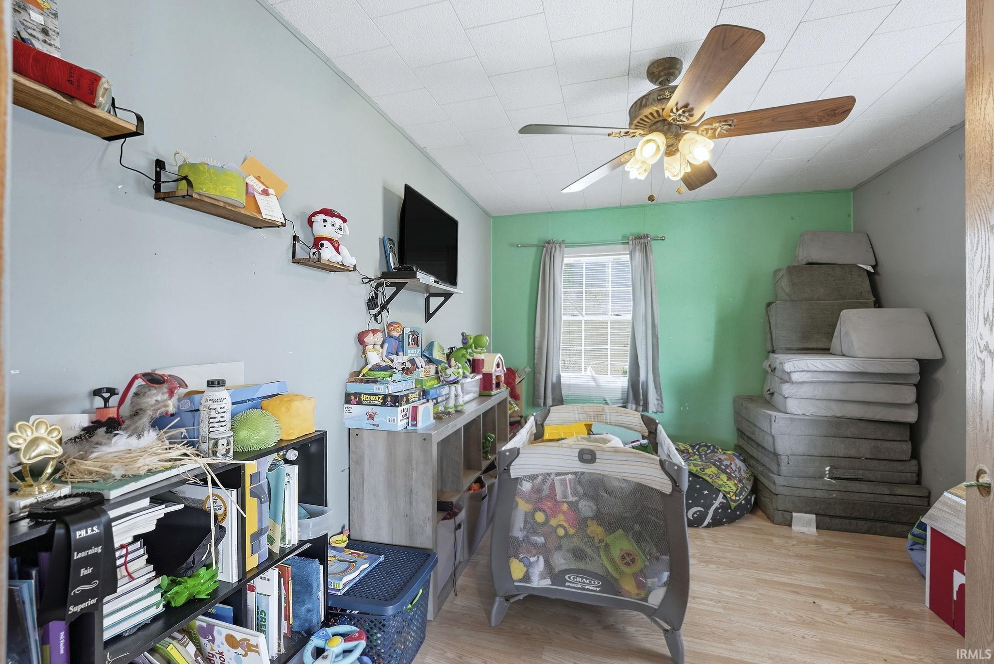 Property Photo 25