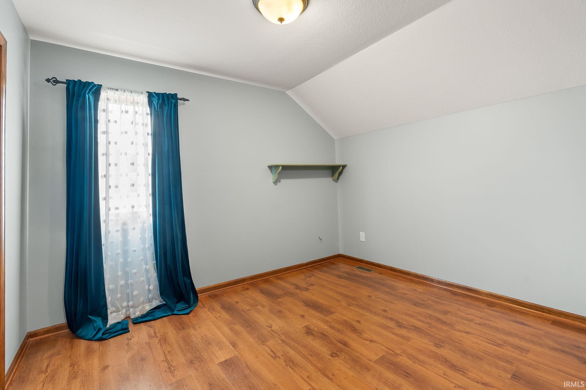 Photo 21 of 3203 Caledon Place