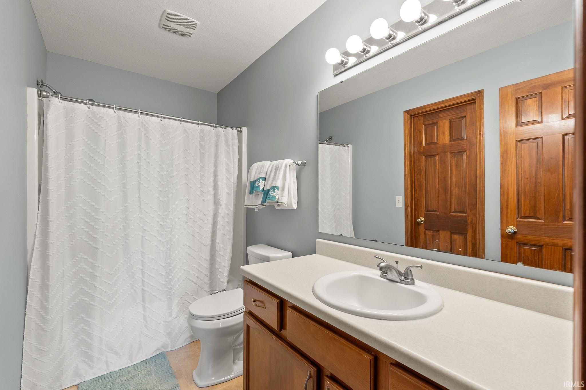 Photo 27 of 3203 Caledon Place