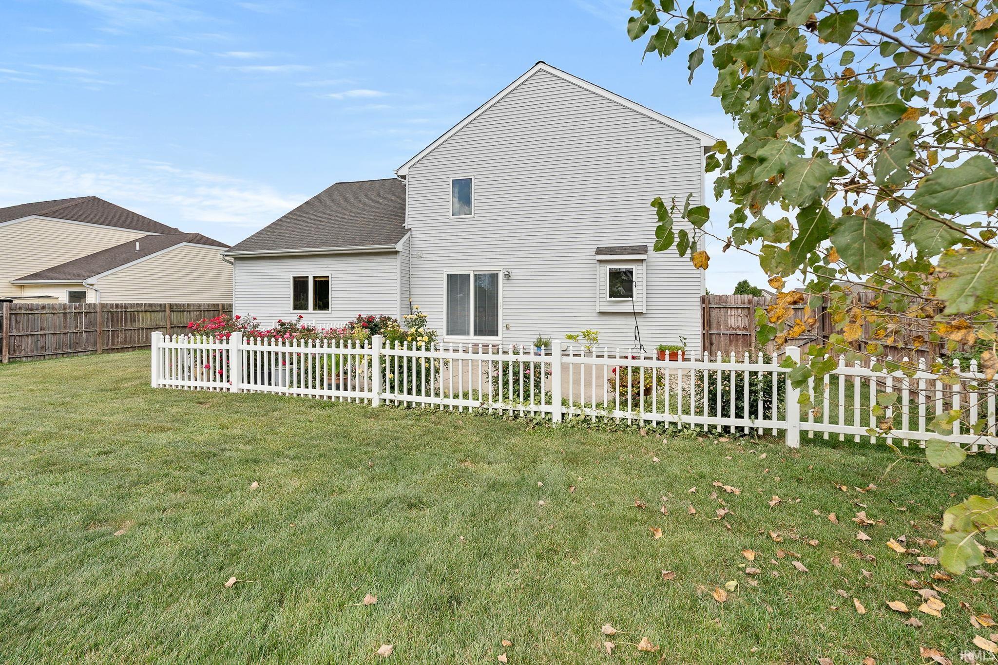 Photo 33 of 3203 Caledon Place