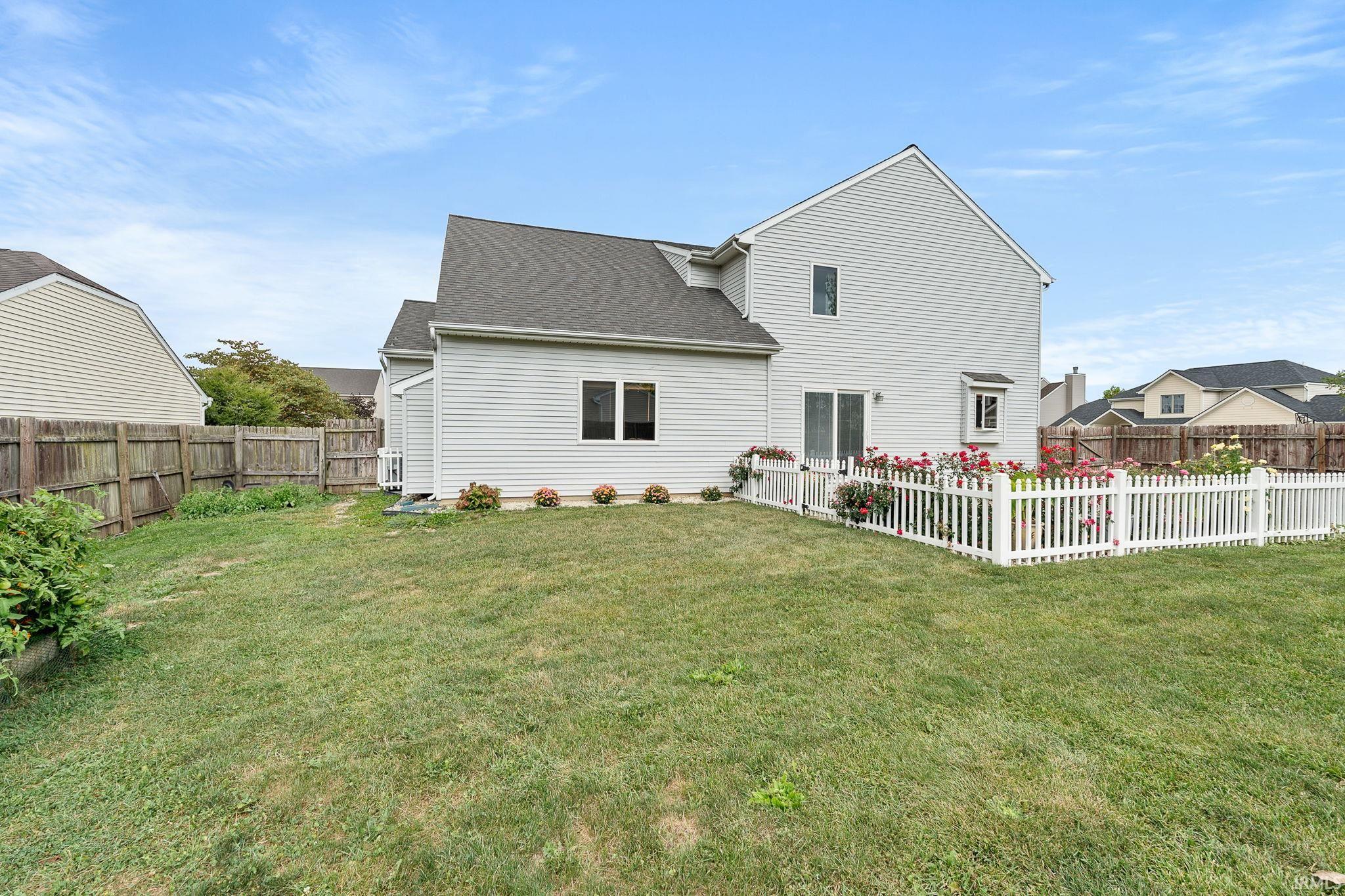 Photo 35 of 3203 Caledon Place