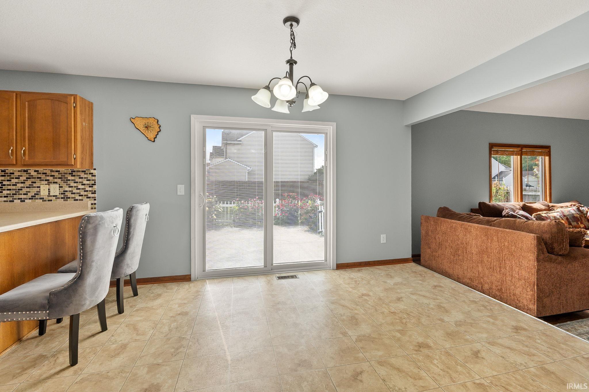 Photo 6 of 3203 Caledon Place