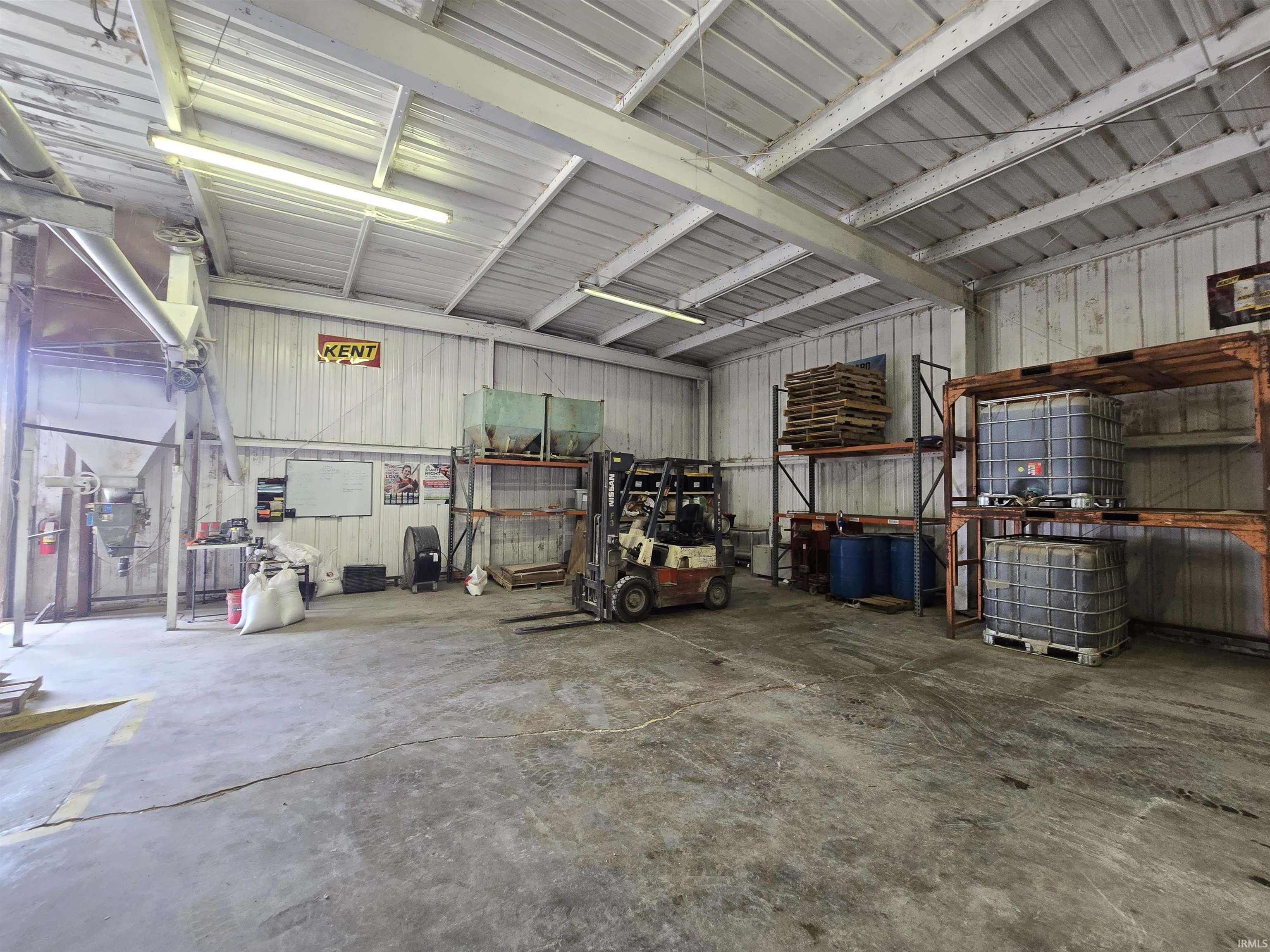 Photo 14 of 10199 S Wayne Road