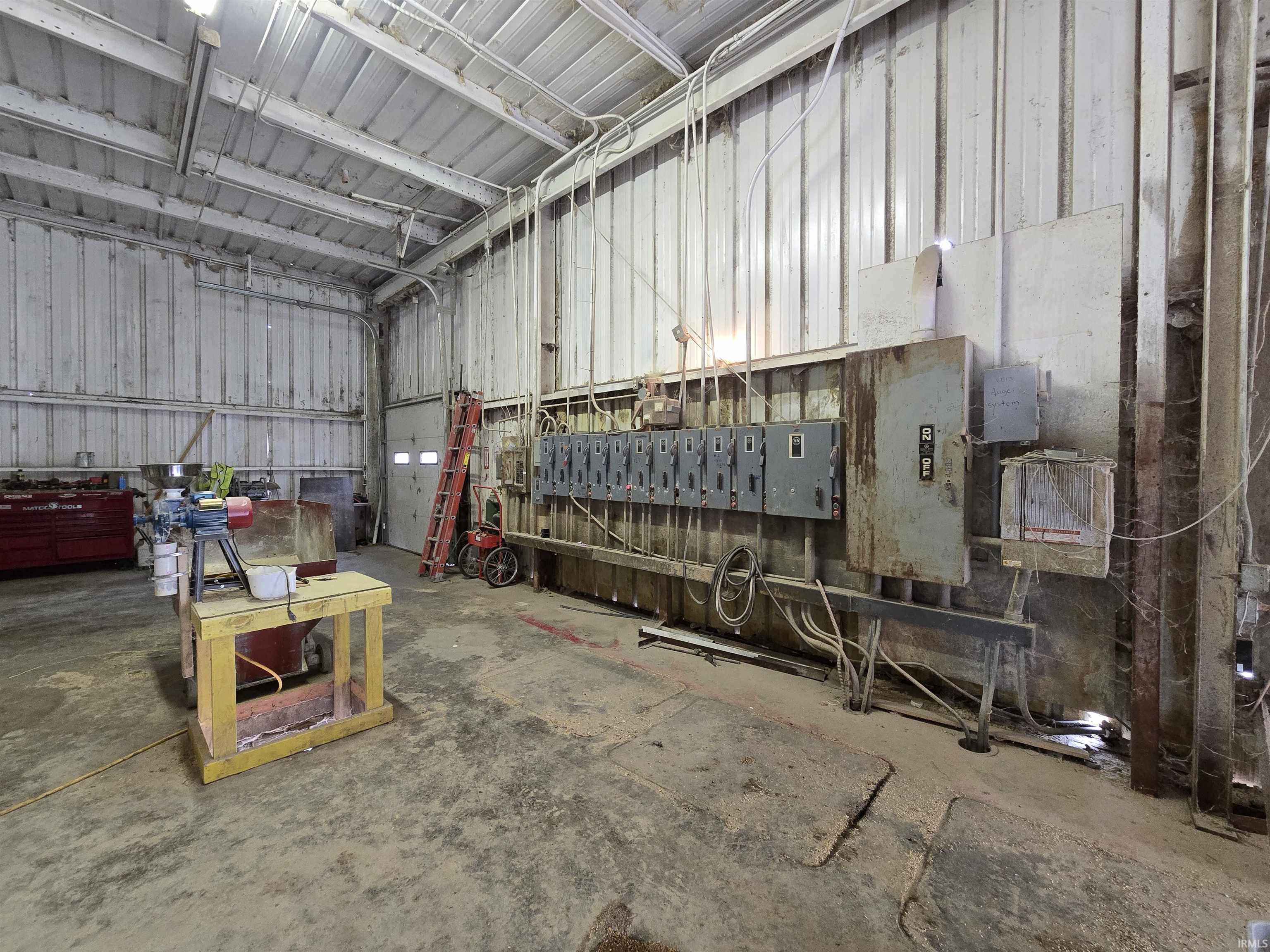 Photo 19 of 10199 S Wayne Road