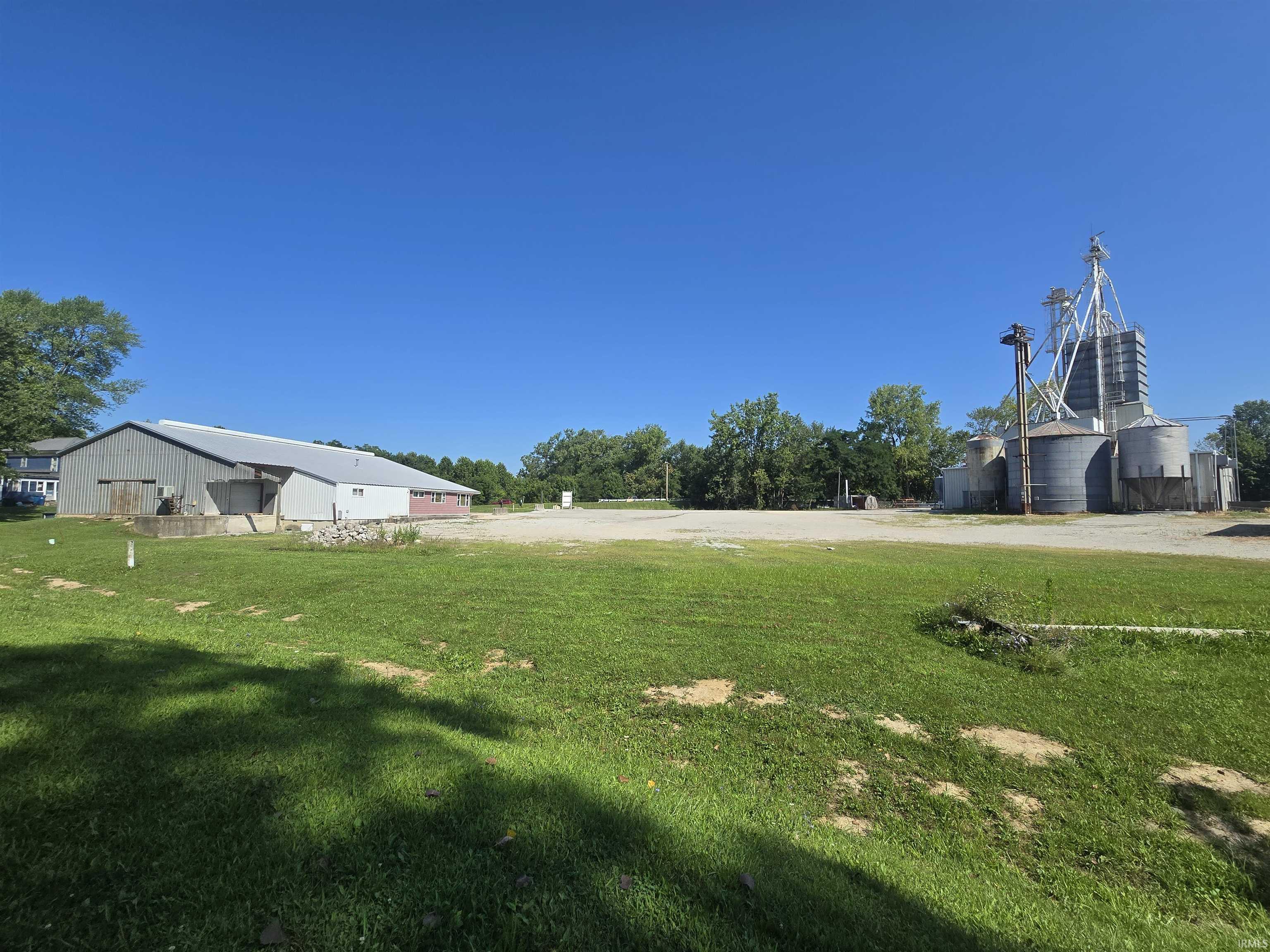 Photo 8 of 10199 S Wayne Road