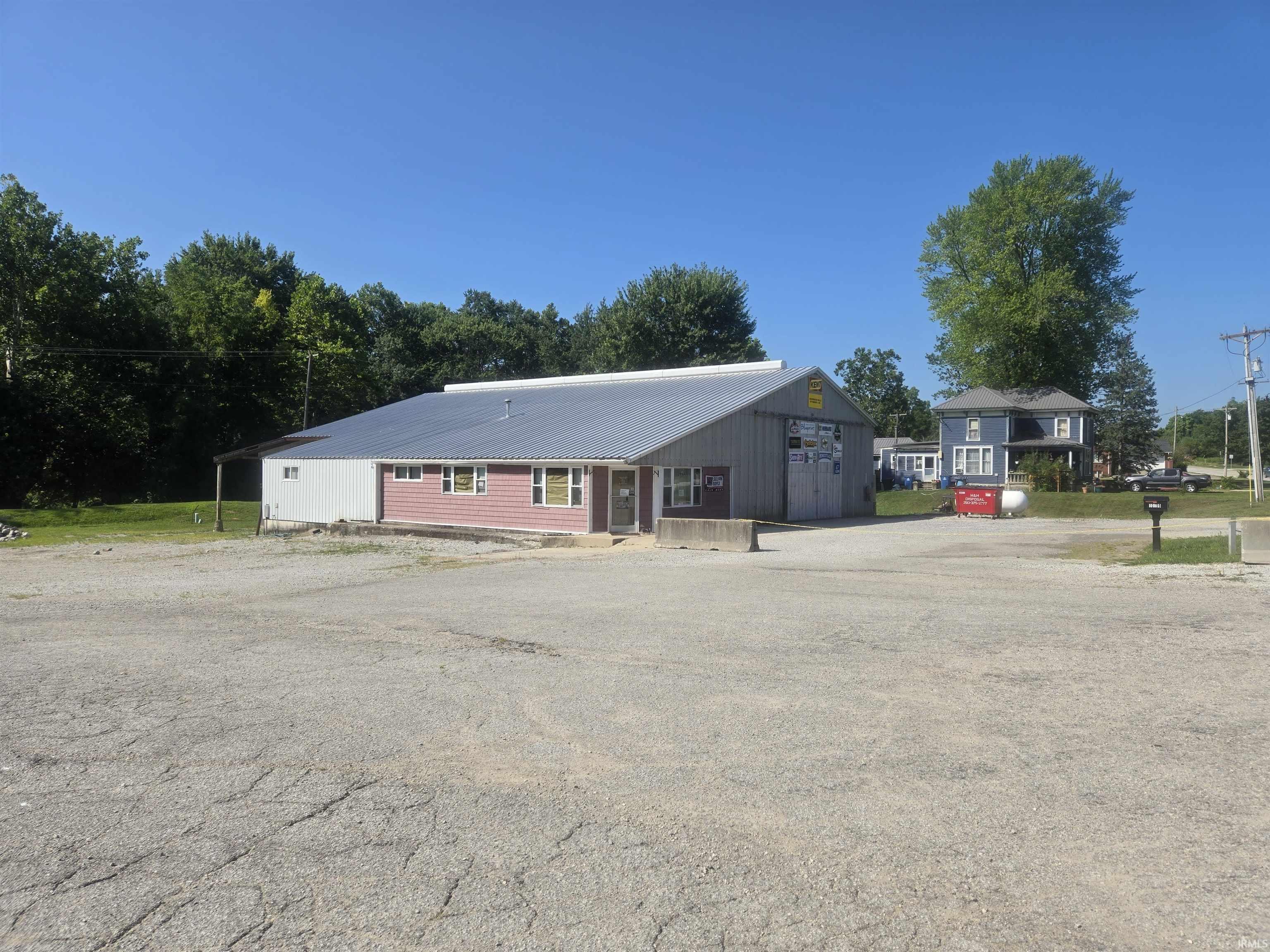 Photo 9 of 10199 S Wayne Road