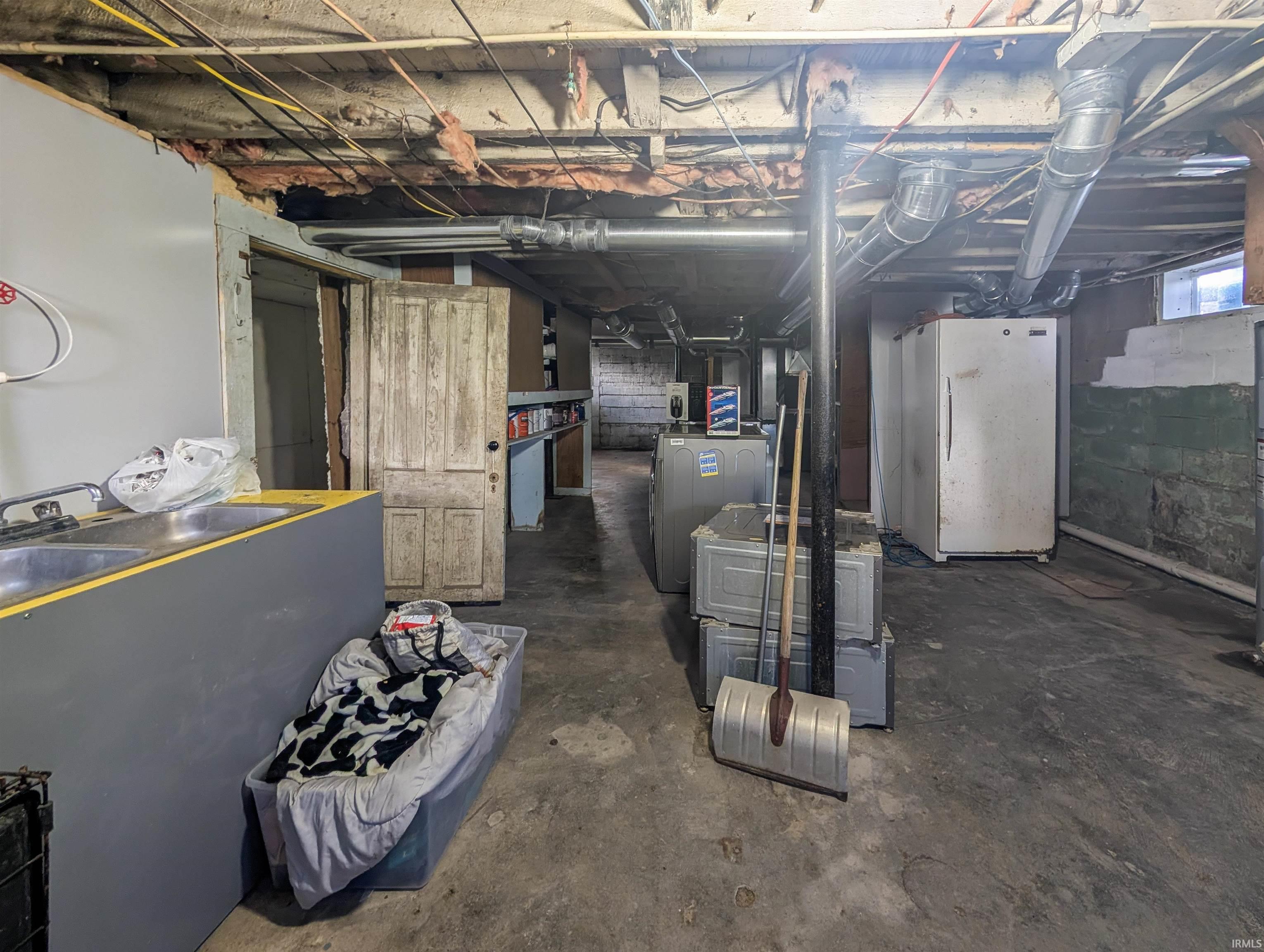 Photo 18 of 1700 South Road