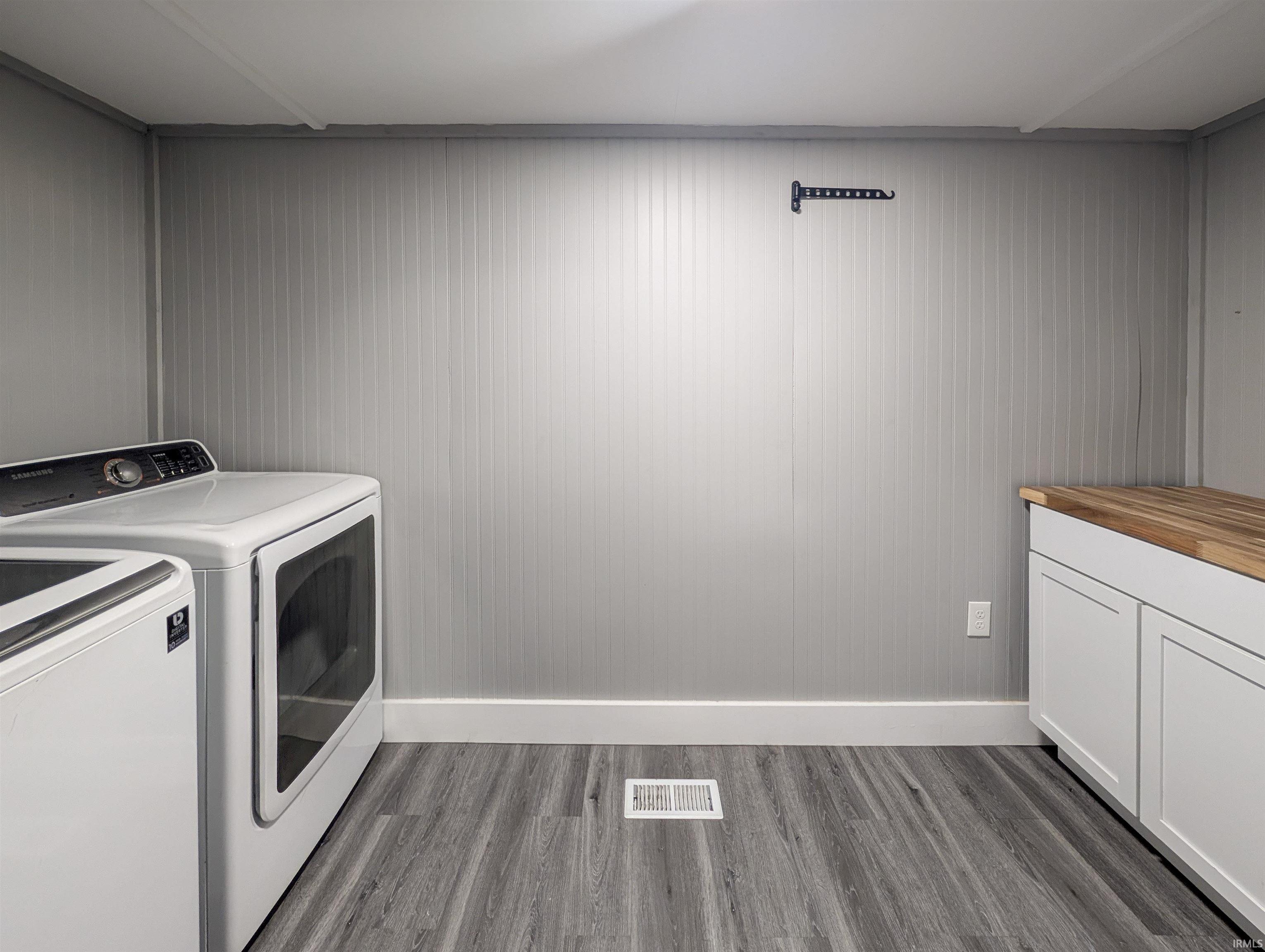 Photo 7 of 1700 South Road