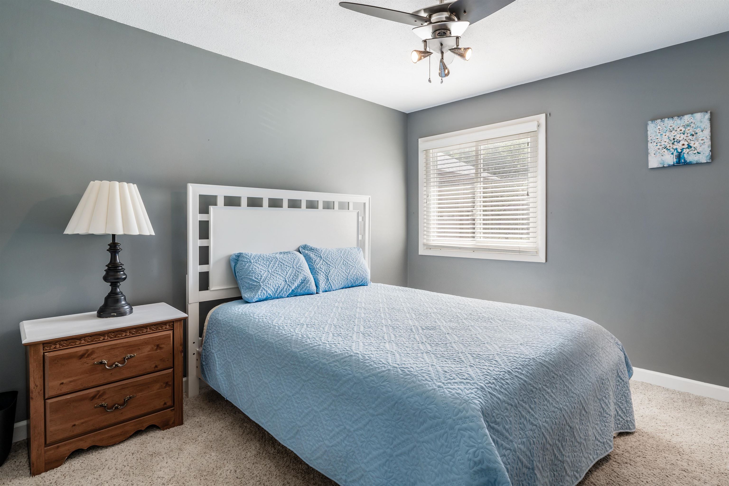 Photo 12 of 73 EMS T7 Lane