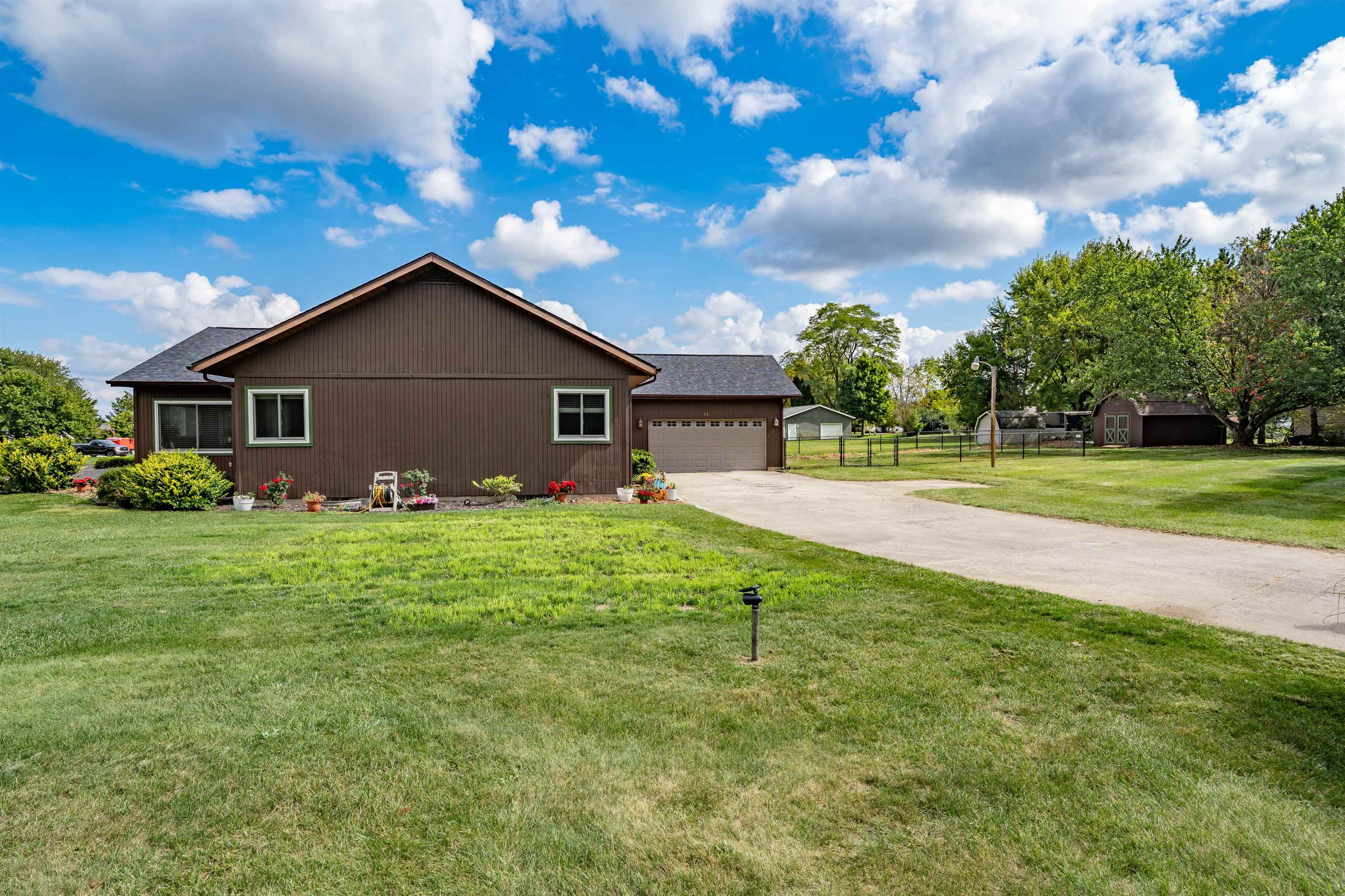 Photo 33 of 73 EMS T7 Lane