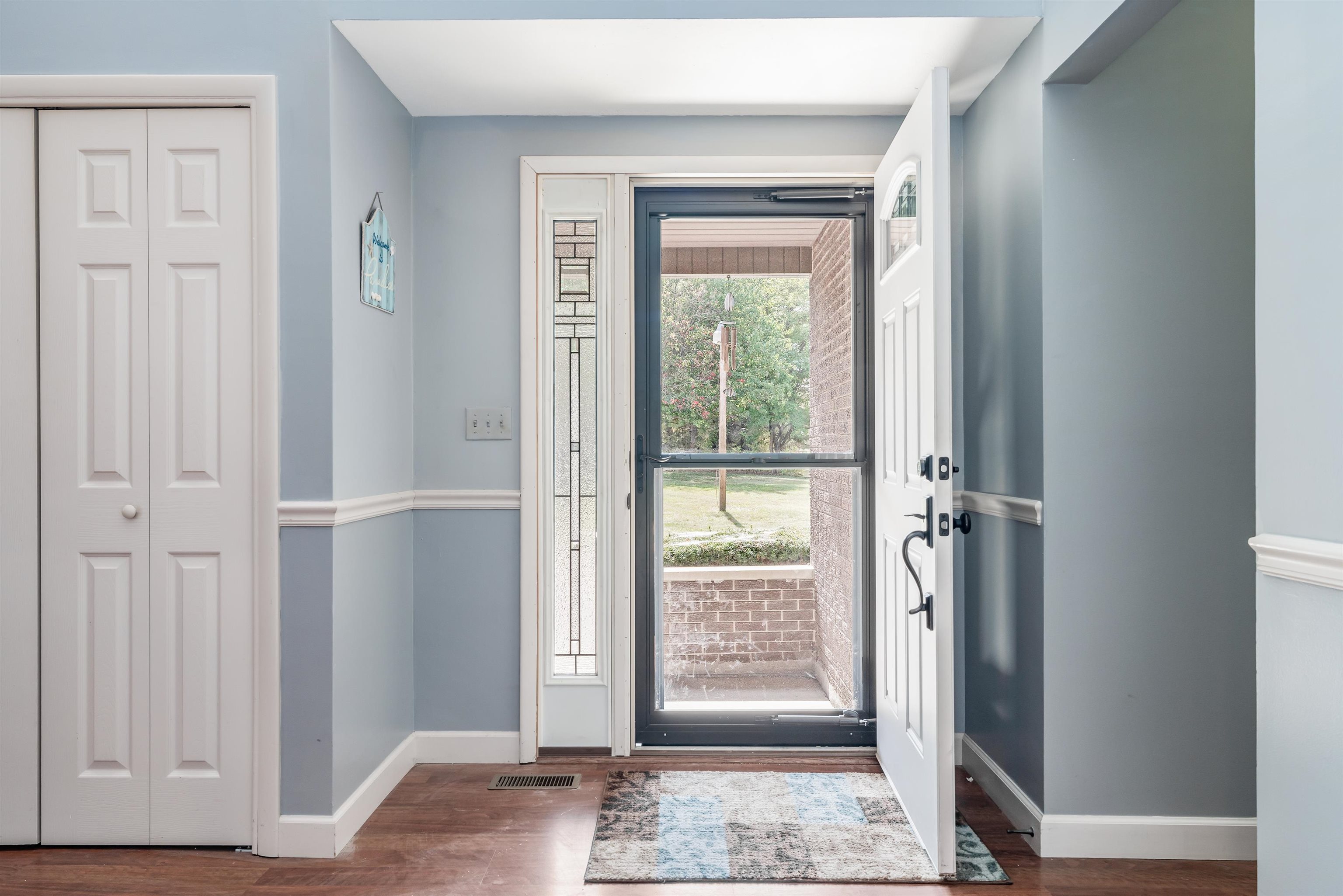 Photo 4 of 73 EMS T7 Lane