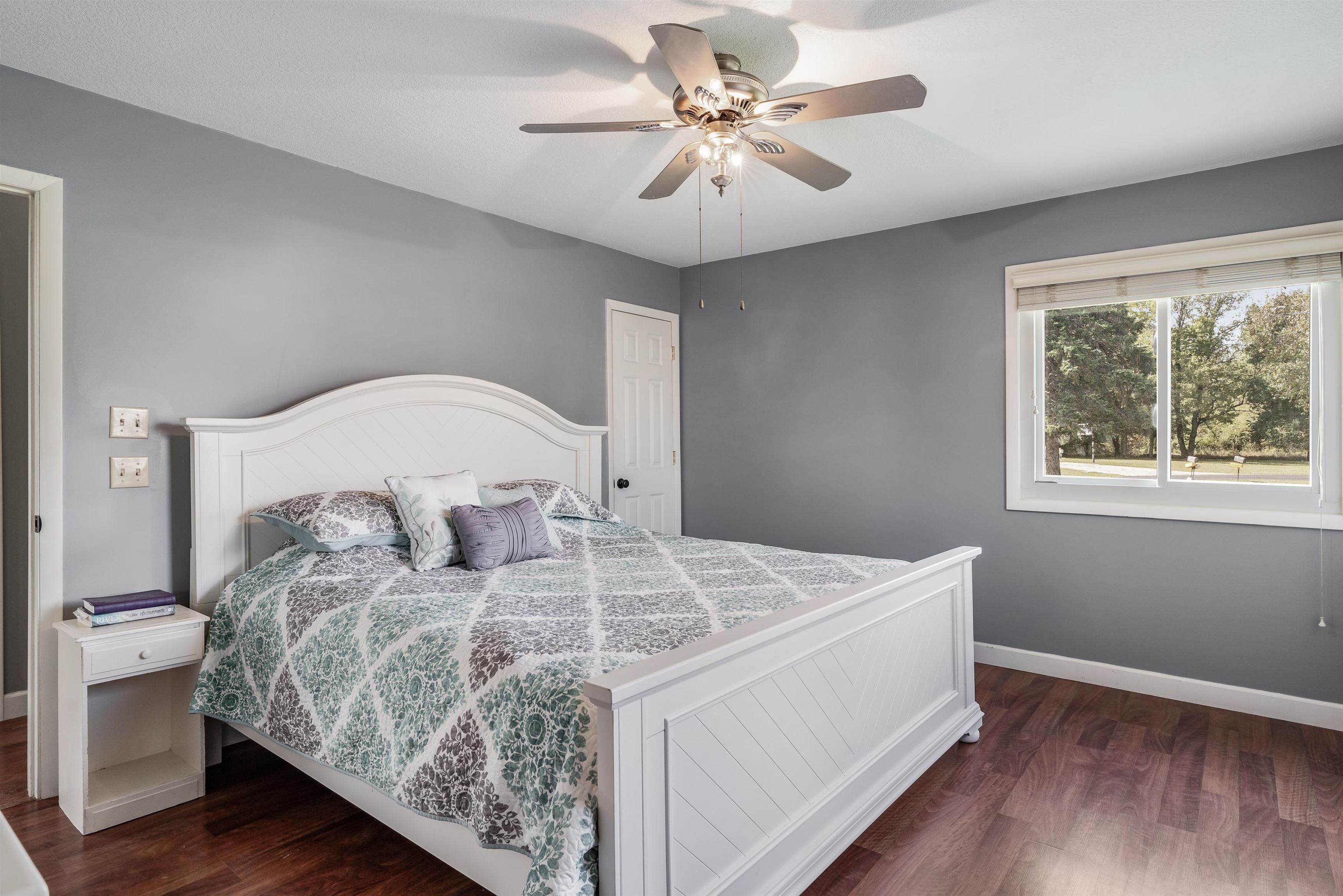 Photo 6 of 73 EMS T7 Lane