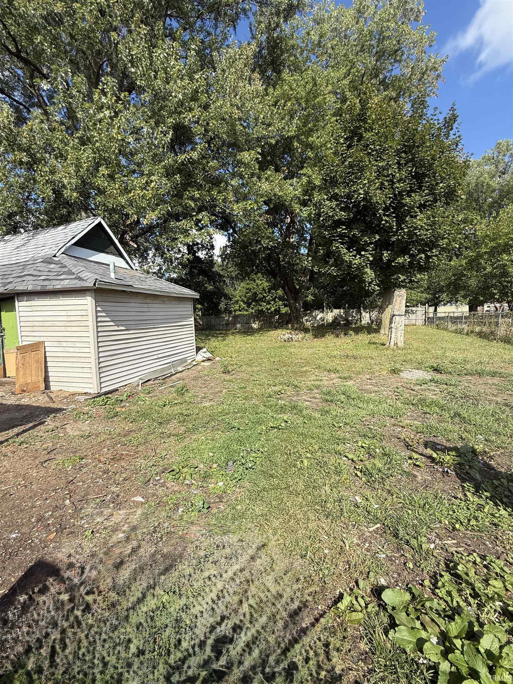 Photo 14 of 532 James Street