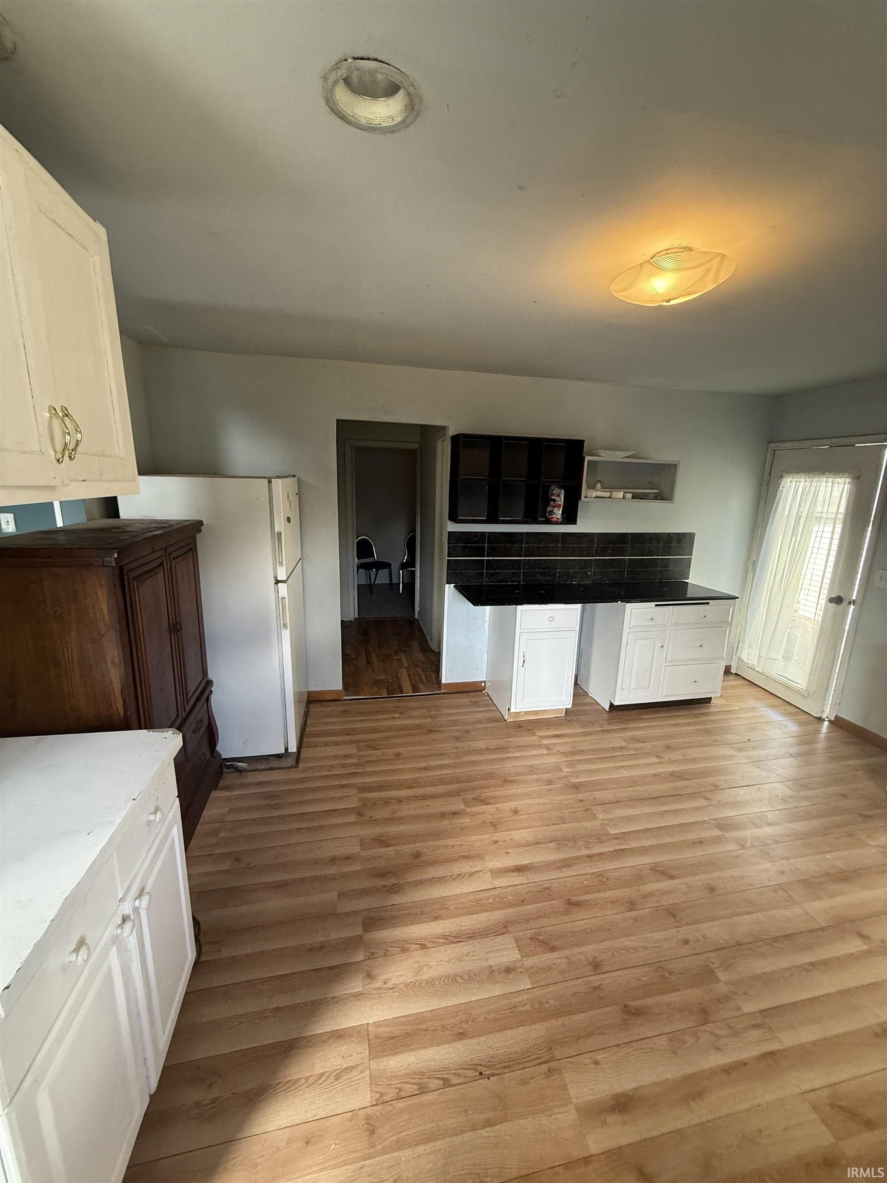 Photo 3 of 532 James Street