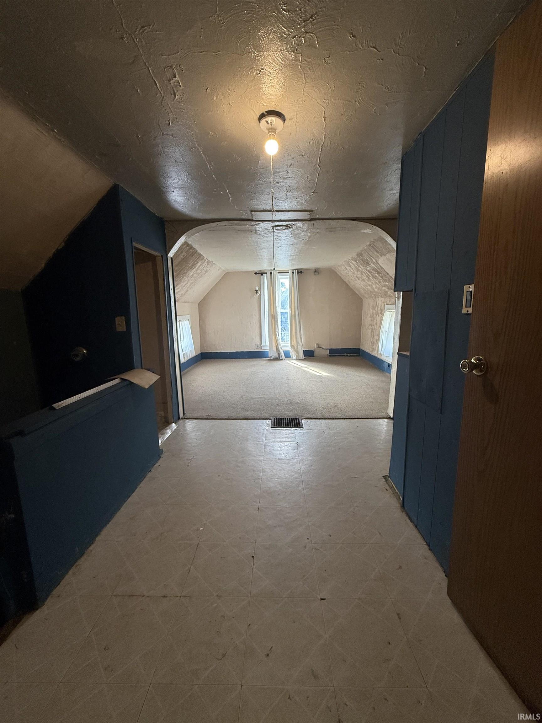 Photo 7 of 532 James Street