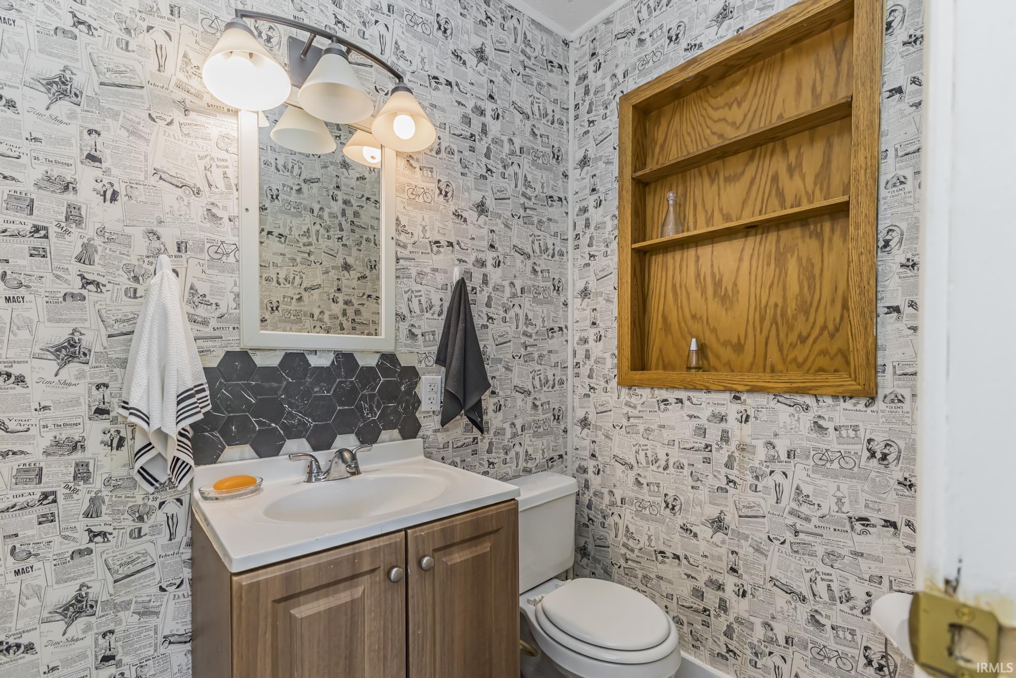 Photo 17 of 4522 S Calhoun Street