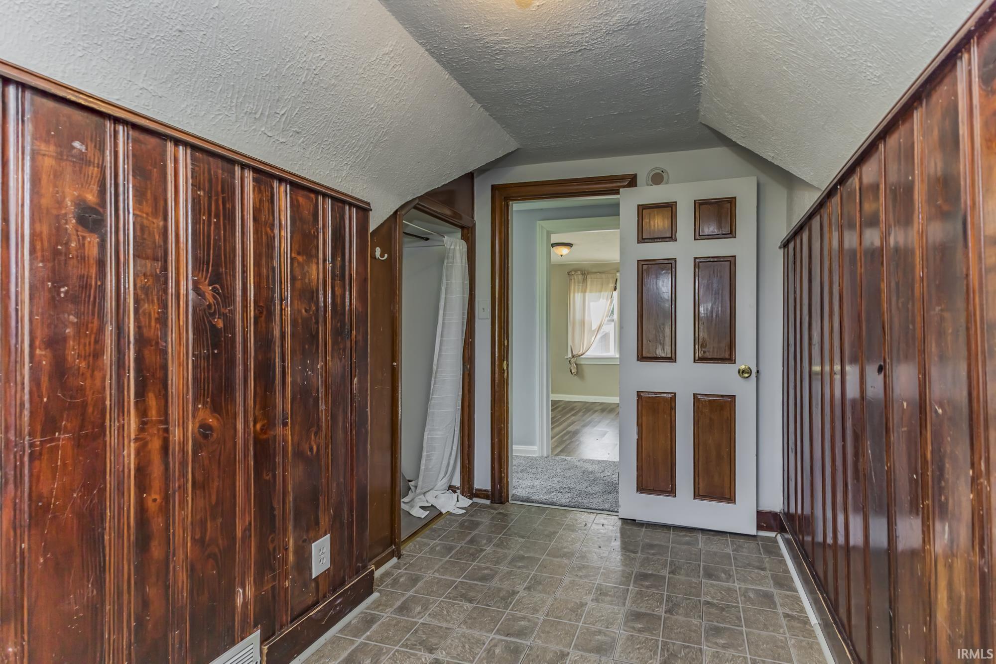 Photo 25 of 4522 S Calhoun Street