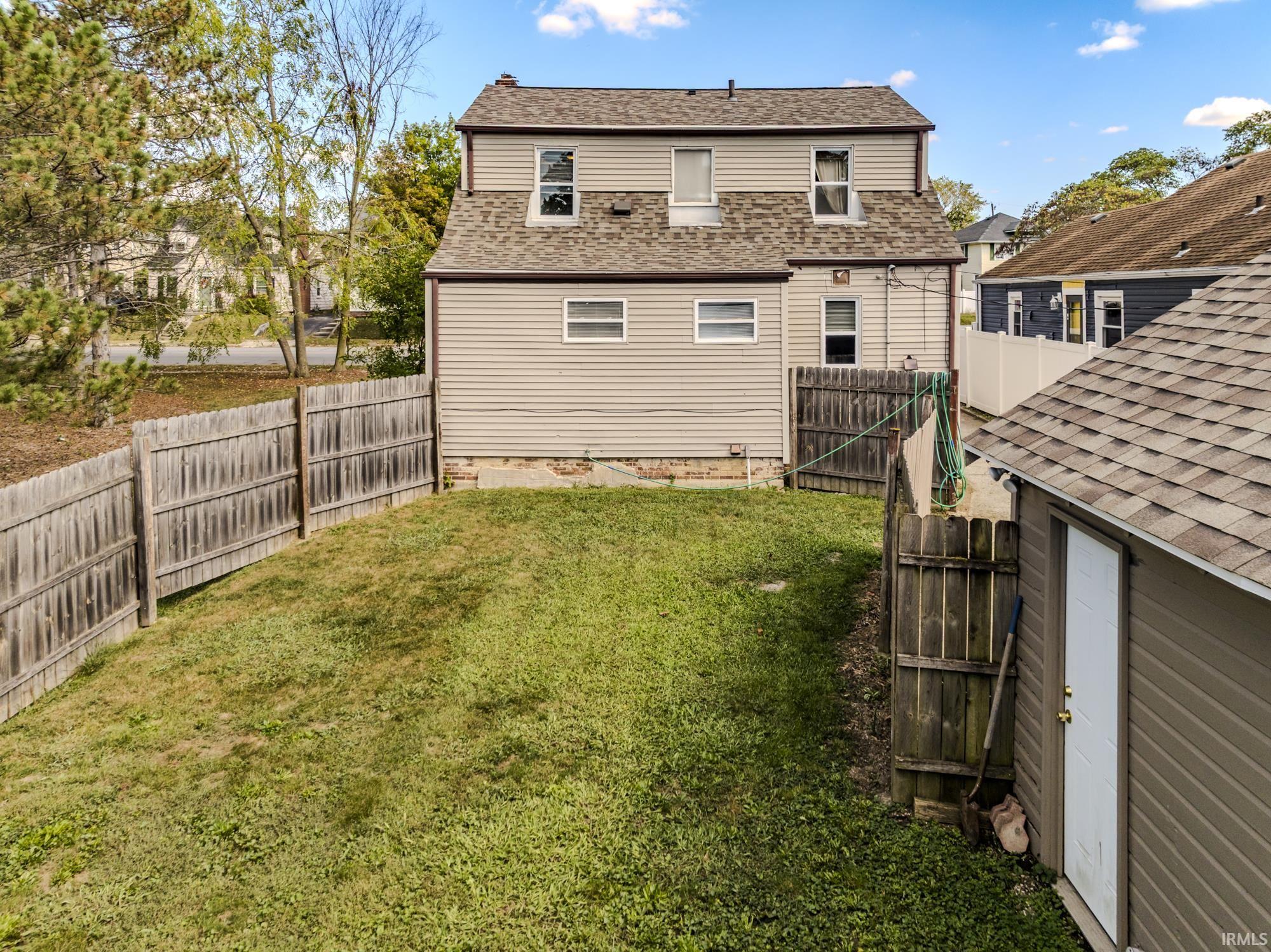 Photo 4 of 4522 S Calhoun Street