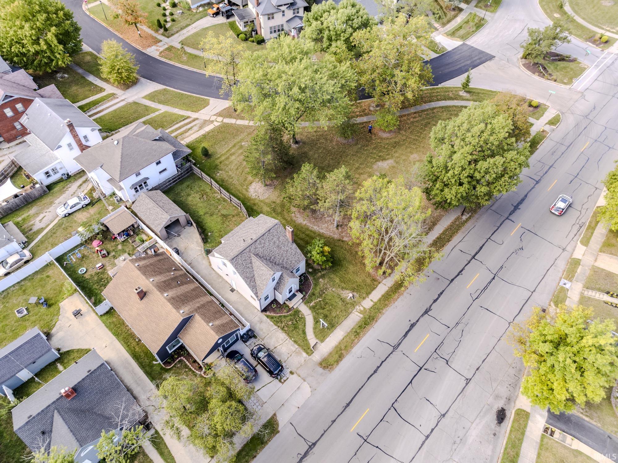 Photo 6 of 4522 S Calhoun Street