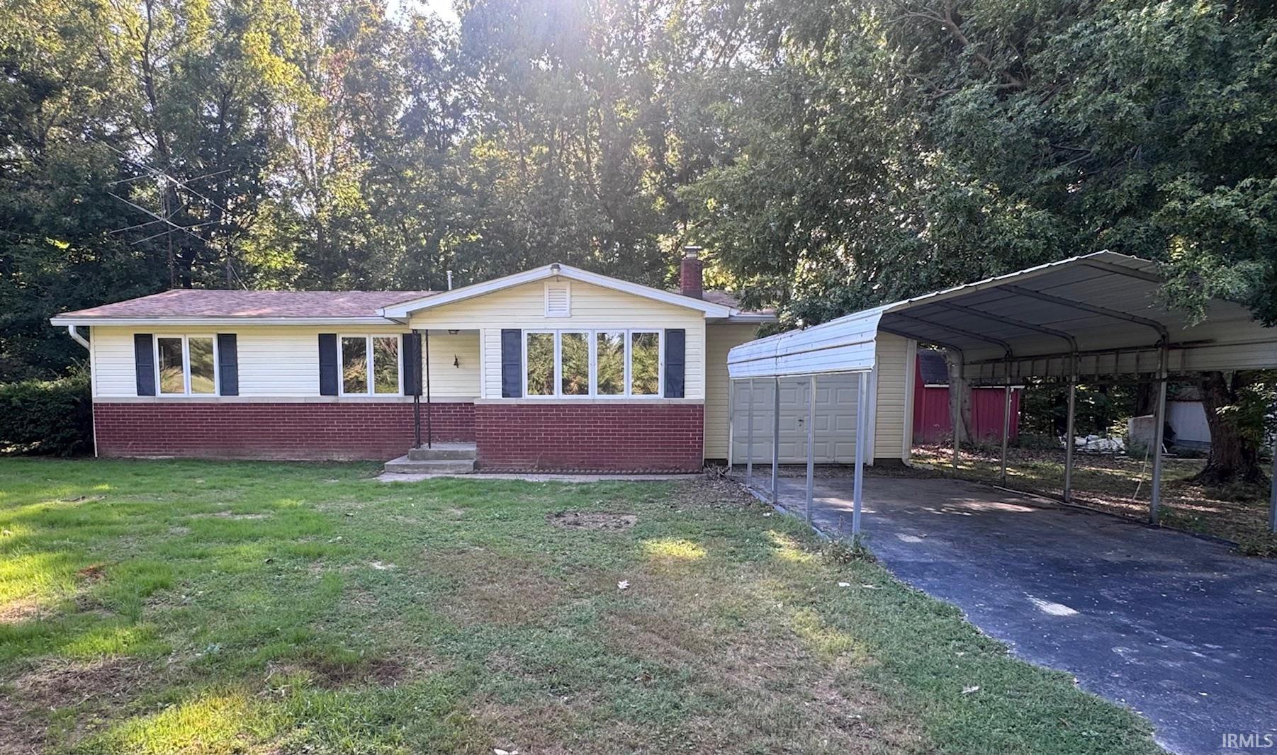 Homes for sale in Spencer, IN | 1886 Freeman Rd, Spencer, IN 47460 | MLS# 202539327