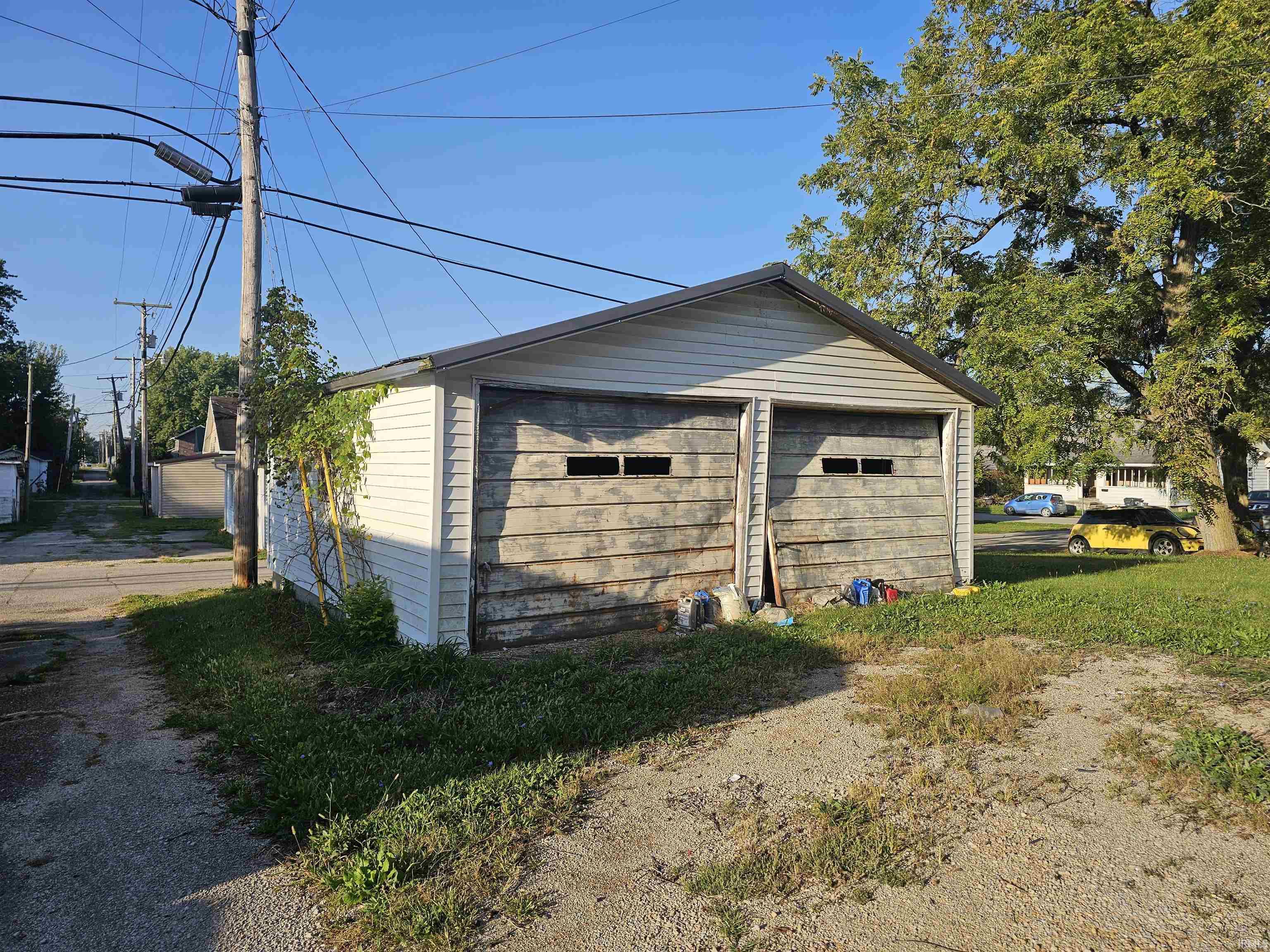 Homes for sale in Dunkirk, IN | 217 Lincoln Ave, Dunkirk, IN 47336 | MLS# 202539332