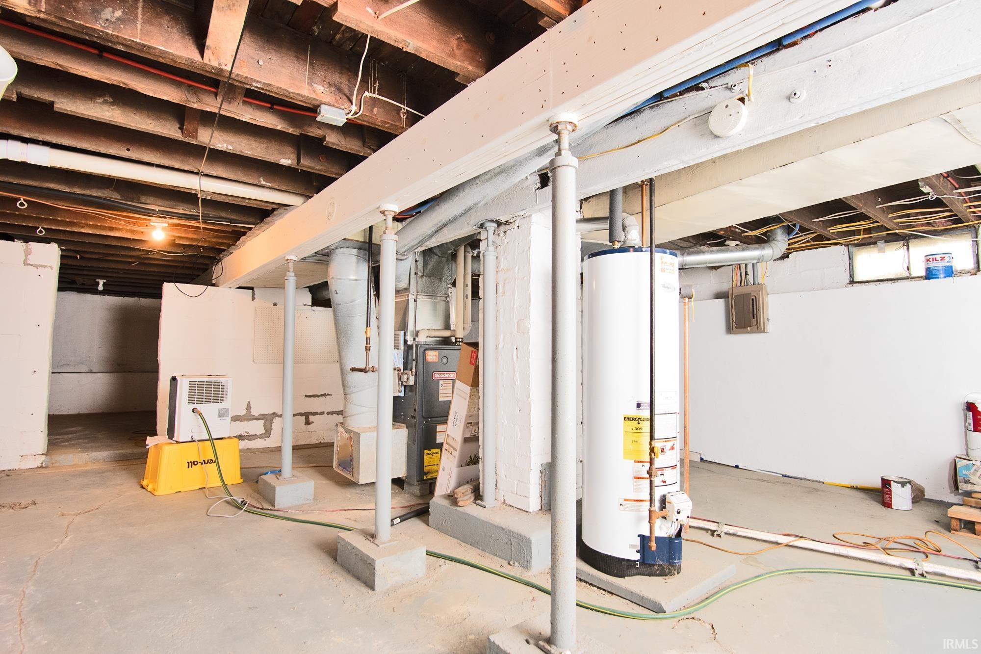 Photo 17 of 2521 Dodge Avenue