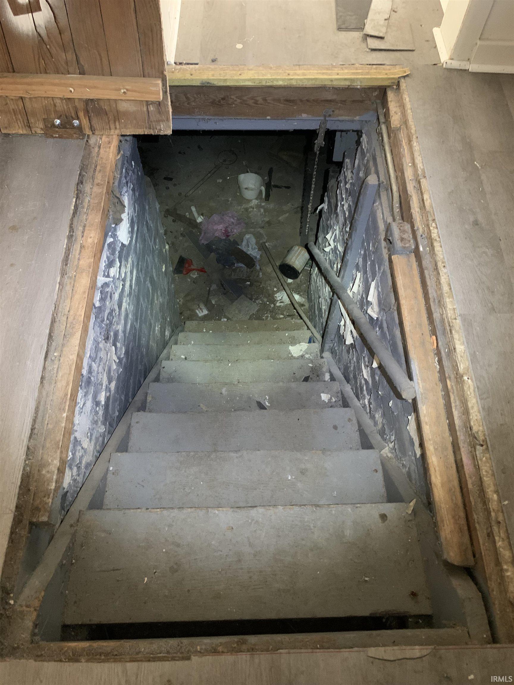 Homes for sale in South Bend, IN | 2143 N Johnson St, South Bend, IN 46628 | MLS# 202539406